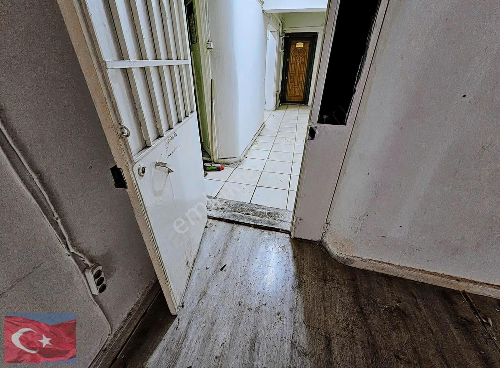 Beyazıt Laleli Arası İşlek Faal Bir Konumda Ufuk İş Merkezinde - Görsel 5