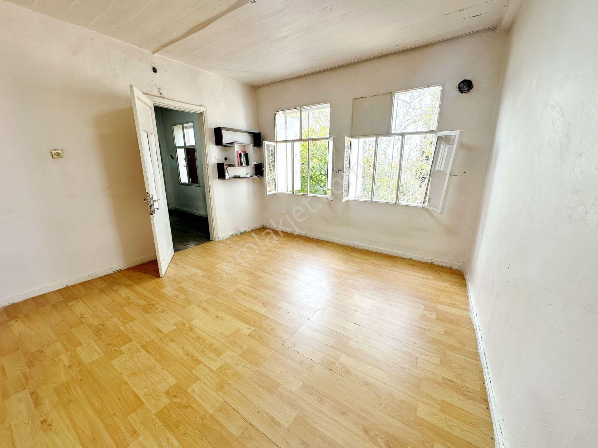 Basmane Kubilay Mh.'de Yatırımlık 128,5m2 Arsa İçinde 2 Katlı Ev - Görsel 6