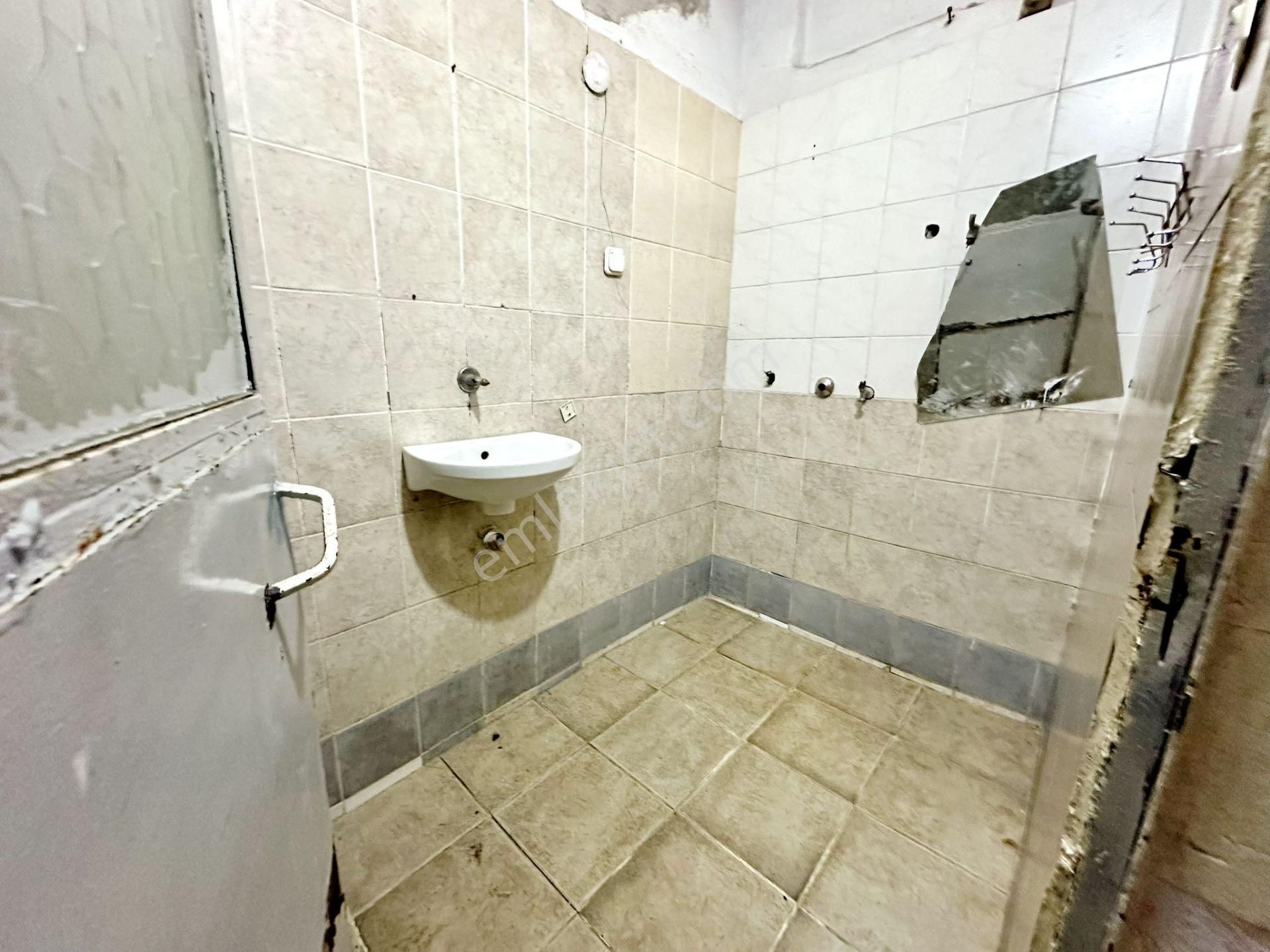 Basmane Kubilay Mh.'de Yatırımlık 128,5m2 Arsa İçinde 2 Katlı Ev - Görsel 18