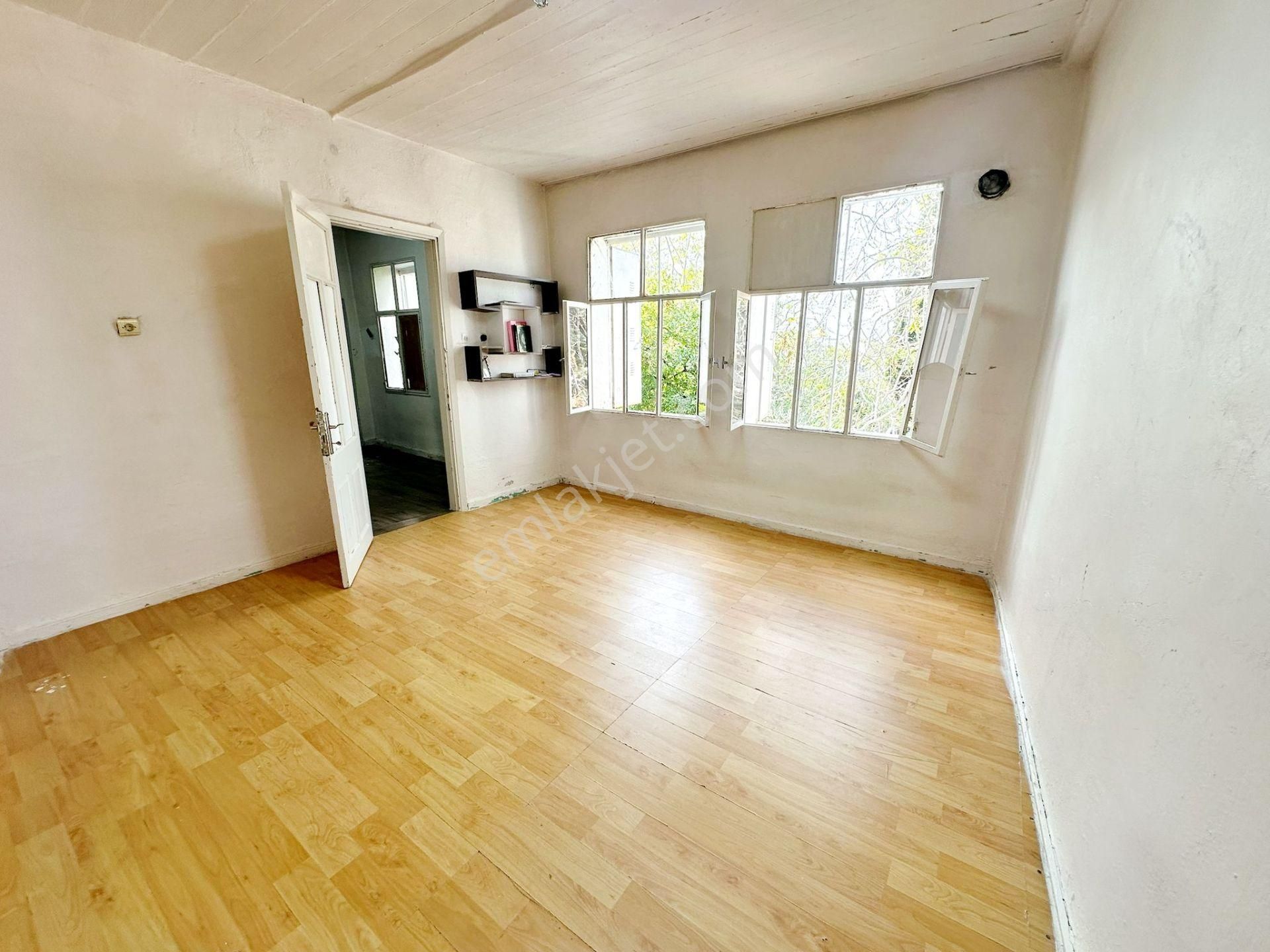 Basmane Kubilay Mh.'de Yatırımlık 128,5m2 Arsa İçinde 2 Katlı Ev - Görsel 3