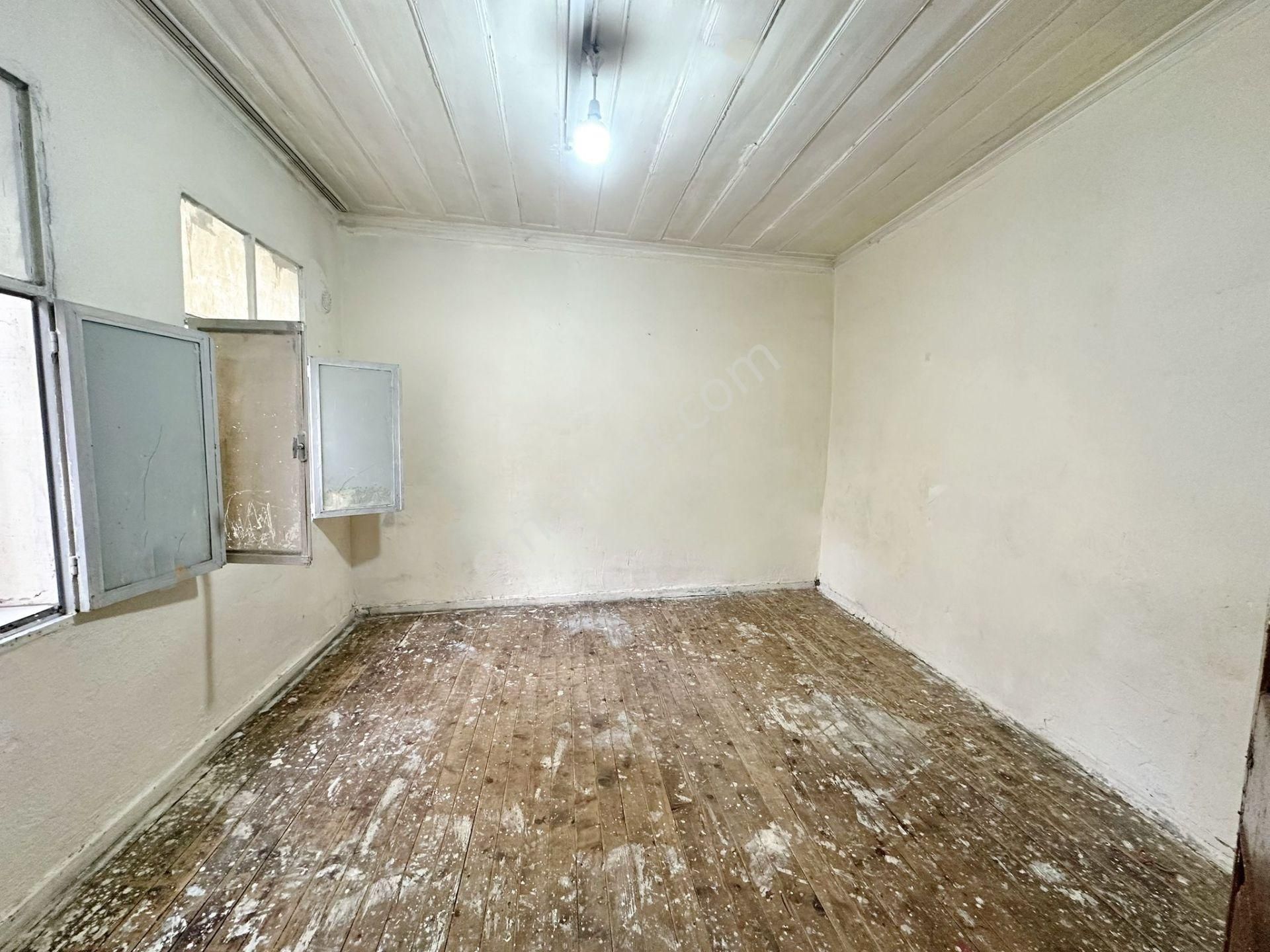 Basmane Kubilay Mh.'de Yatırımlık 128,5m2 Arsa İçinde 2 Katlı Ev - Görsel 24