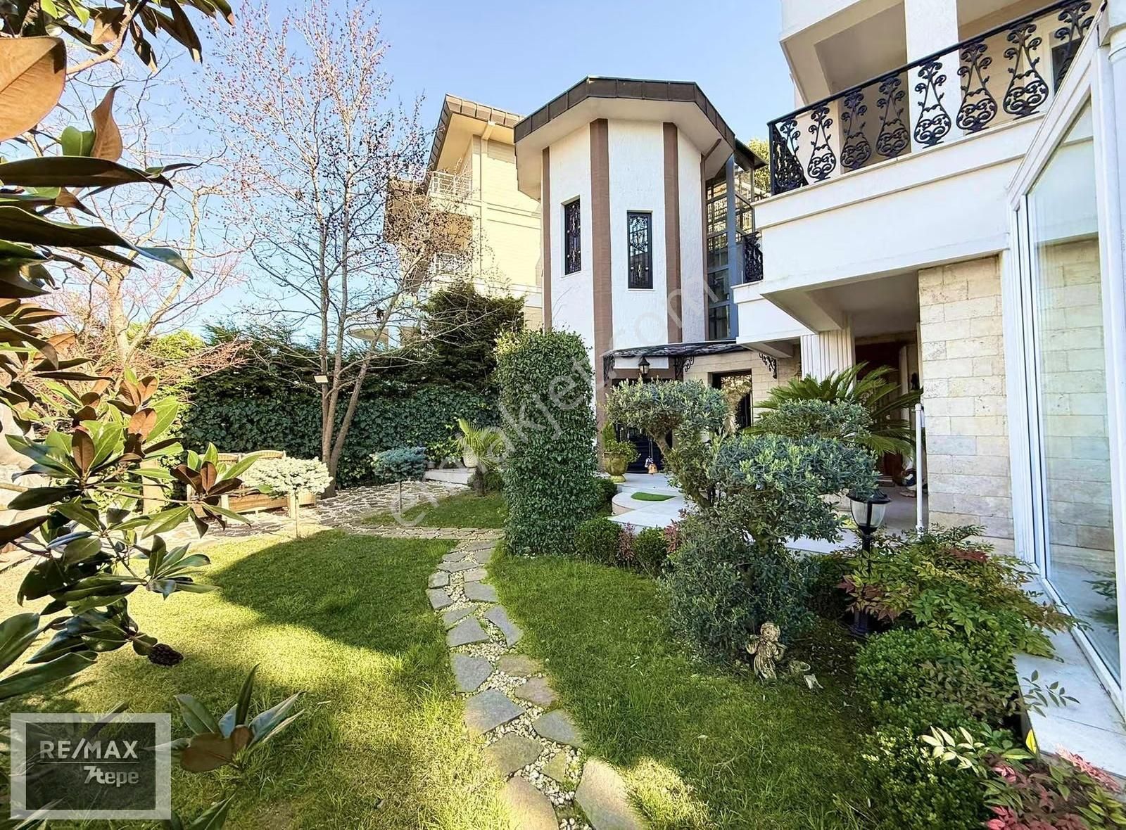 Acarkent'te Asansörlü, Manzaralı, Yeni Bahçe Dubleksi - Görsel 10