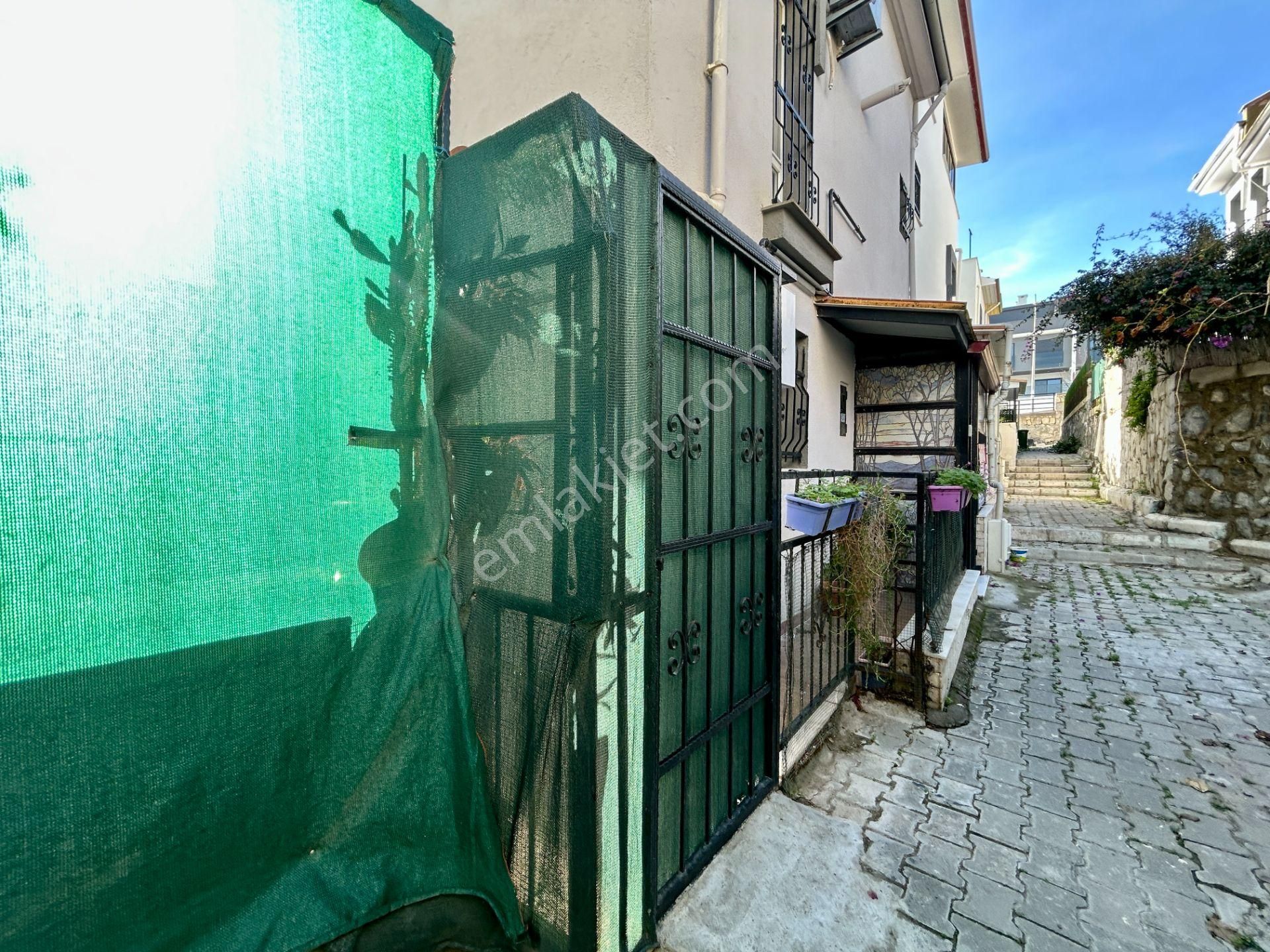 Kadınlar Denizi İlközge Sitesi Deniz Manzaralı Satılık 3+1 Villa - Görsel 32