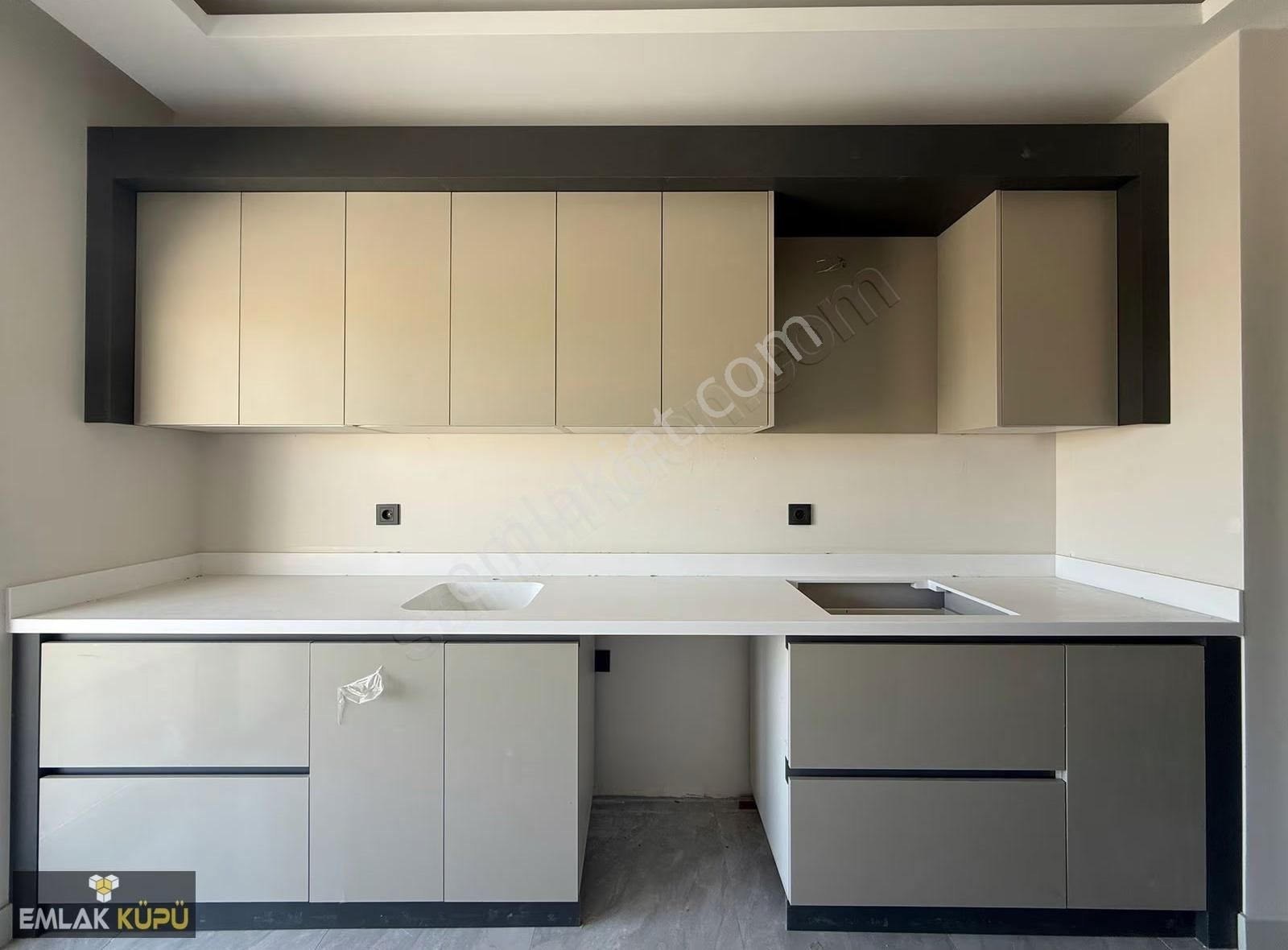 Atayurt Mah'de Site İçinde Satılık Bağımsız 2+1 Daire