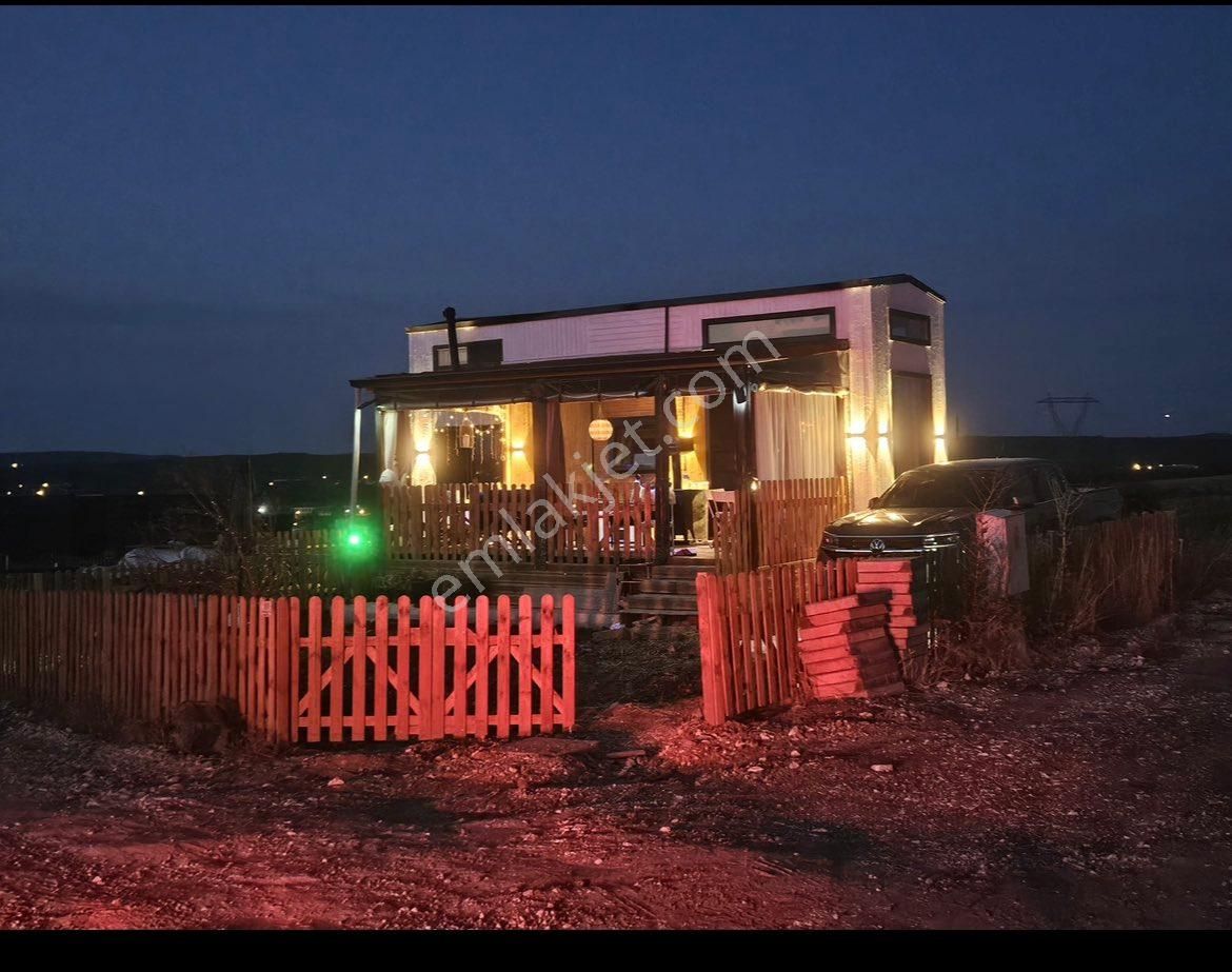 Çatalca Da 7/24 Güvenlikli Site De 200m2 Bahçe Ve Tiny Hause Ev - Görsel 4