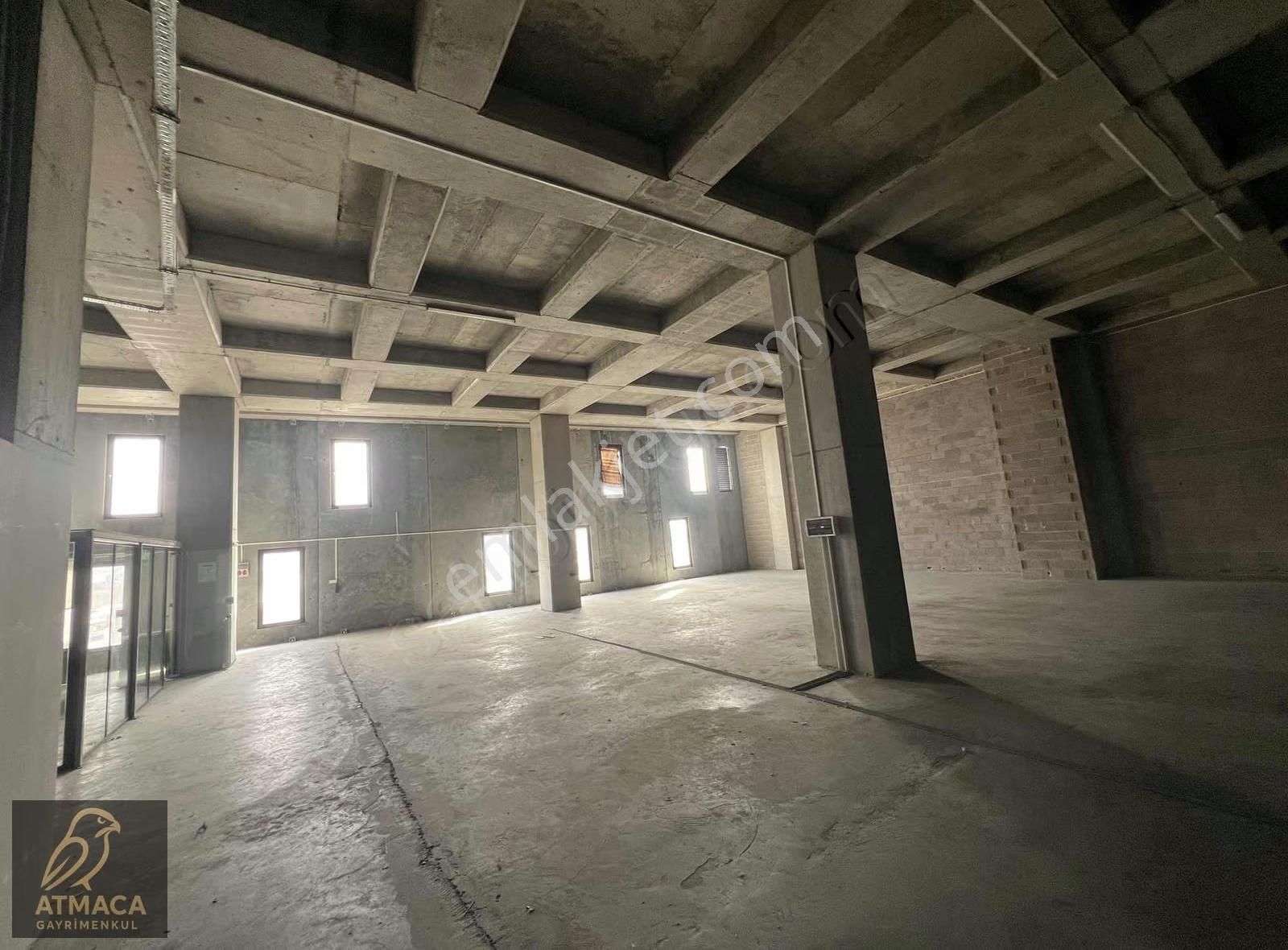 Sinpaş İş Modern Ambarlı'da 663 M2 Ofisleri Hazır Kiralık İşyeri - Görsel 6