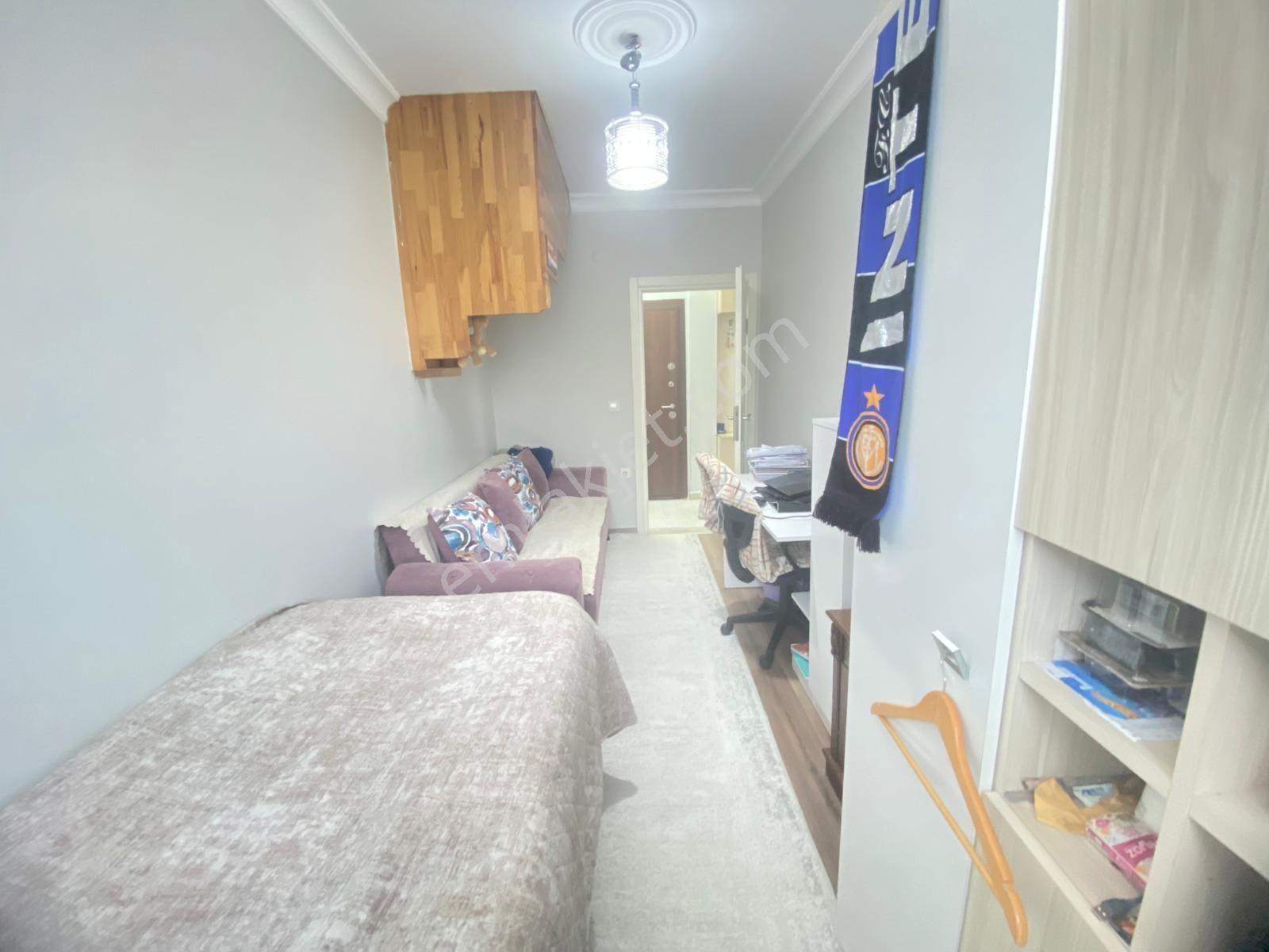 Abdurrahmangazi Mahallesinde 5+1,160m2 Çatı Dubleks - Görsel 16