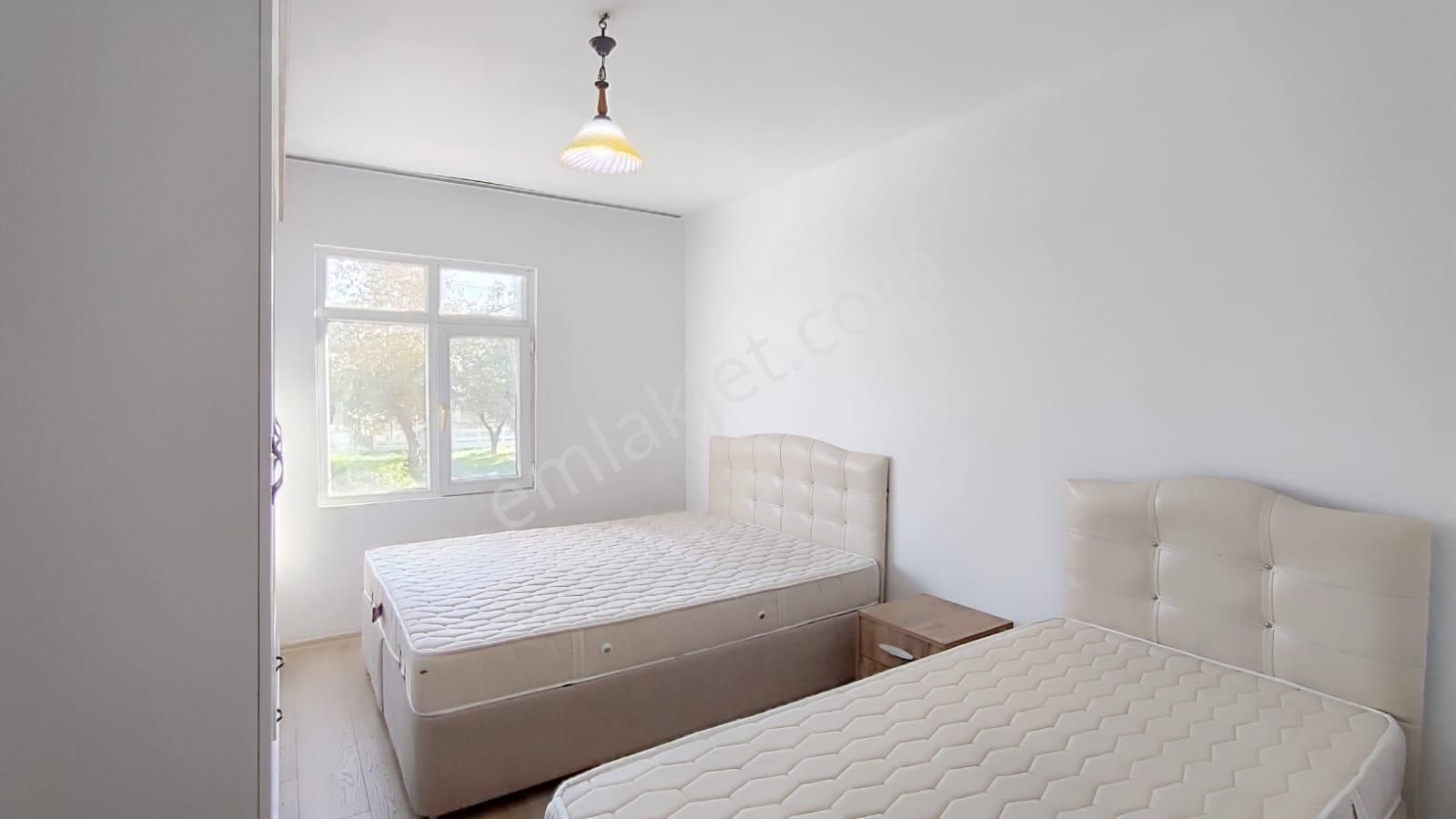 Kuşadası Davutlar Sahilinde Satılık Yazlık - Görsel 9