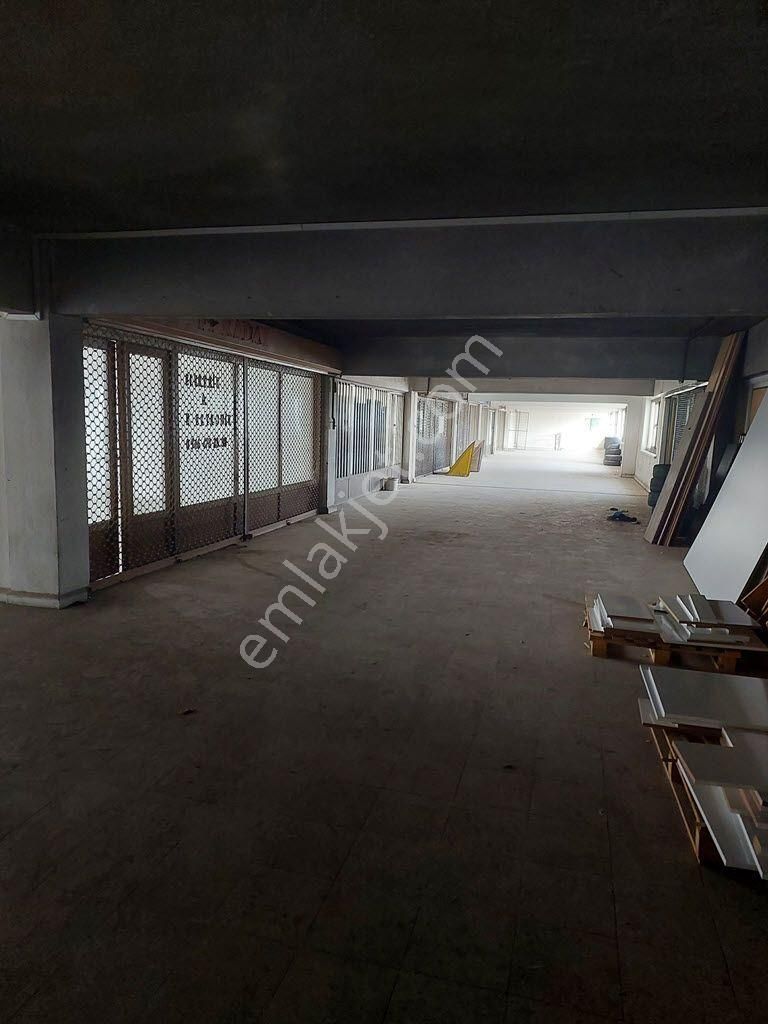 Bursayıldırım Otosansitbüyük Oto Ticaret Merkezinde Satılık 72m2 Dükkan - Görsel 11