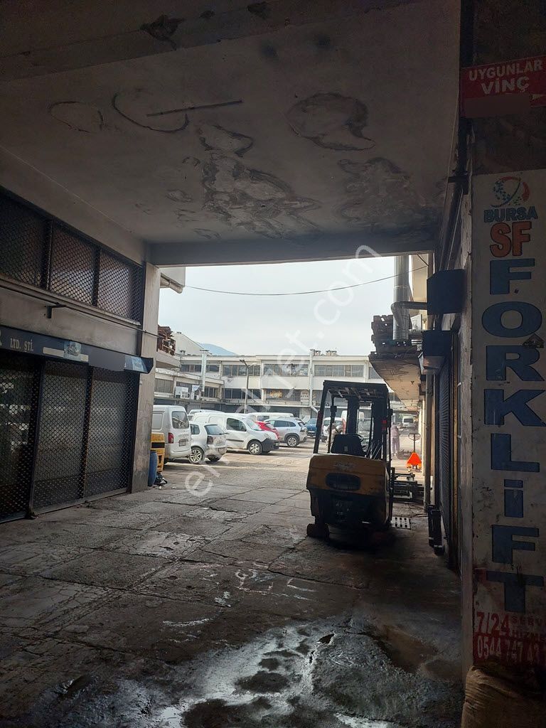 Bursayıldırım Otosansitbüyük Oto Ticaret Merkezinde Satılık 72m2 Dükkan - Görsel 9
