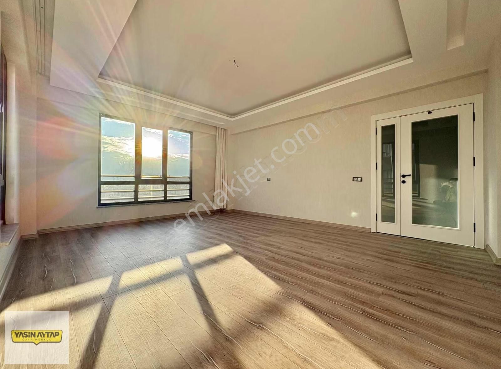 Kumköprü Mah. Ultra Lüks Özel Tasarım Satılık Ara Kat 4+1 Daire - Görsel 12