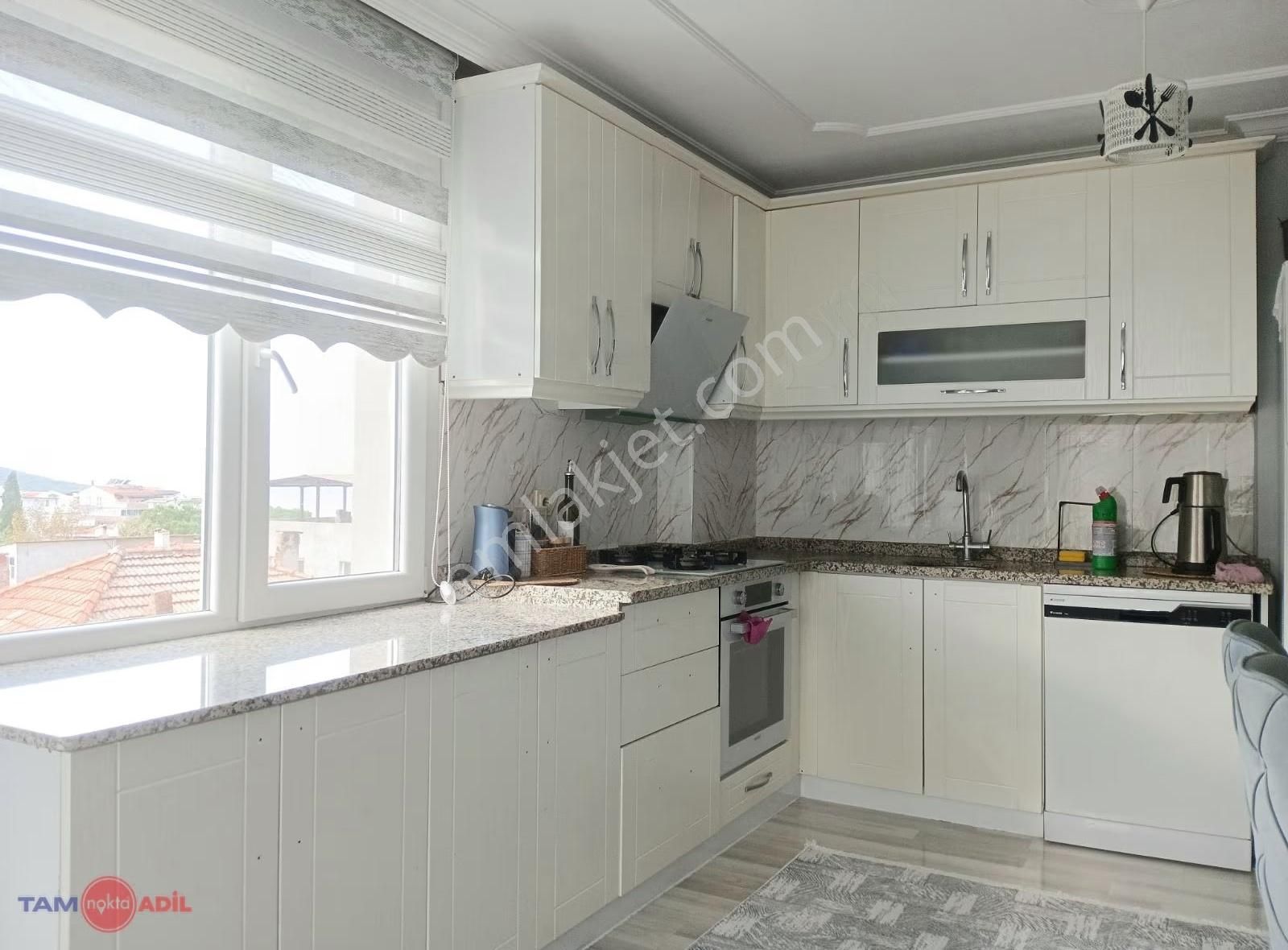 Dikili İsmetpaşa'da Satılık 3+1 Deniz Manzaralı, Otoparklı Bina - Görsel 28