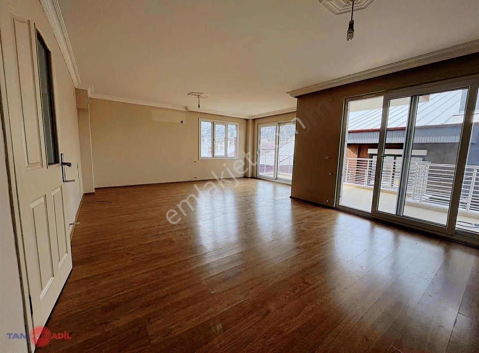 Dikili Gazipaşada Kaçırılmayacak 2+1 Denize 300 M Ara Kat - Görsel 6