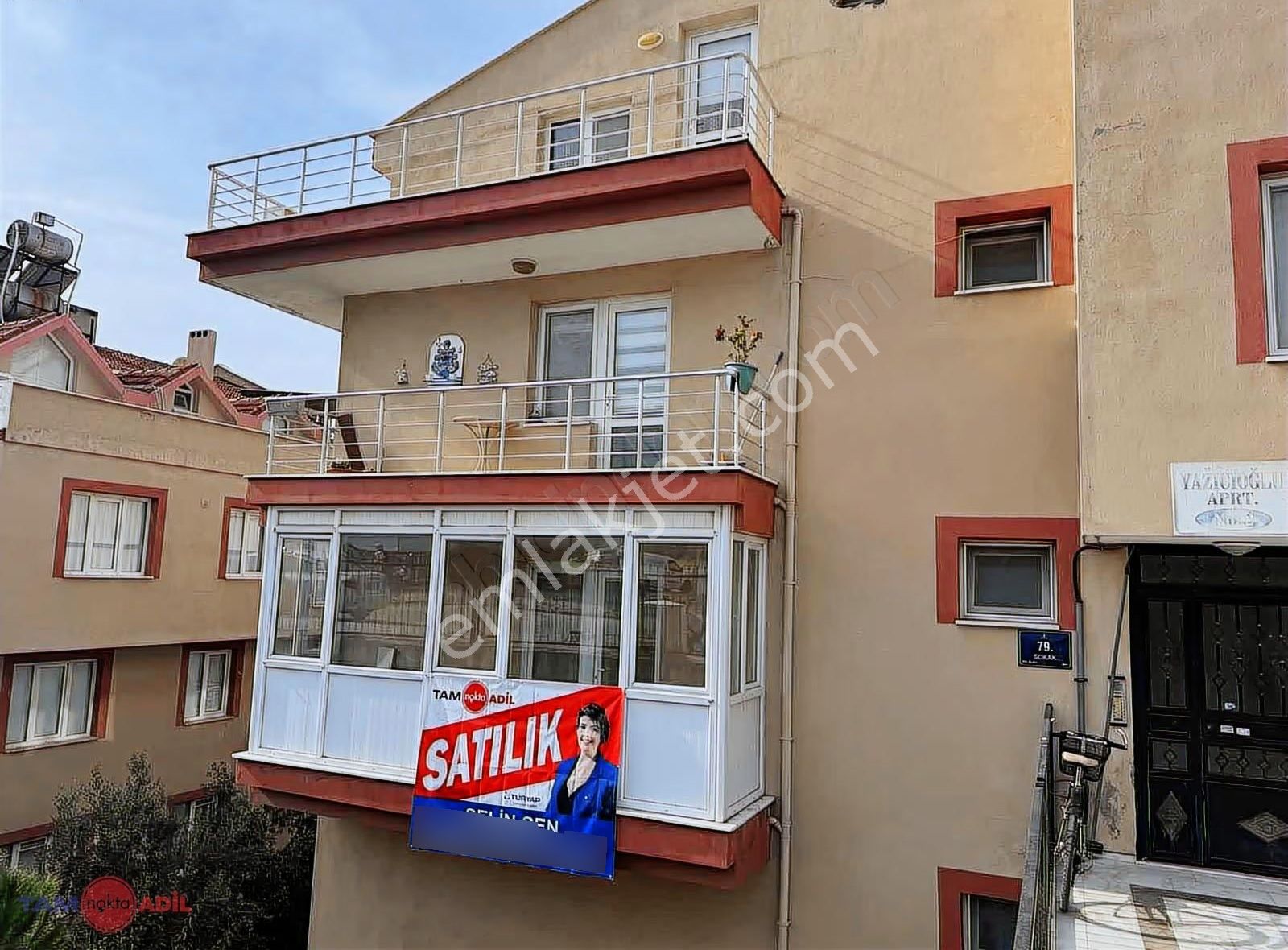 Dikili Gazipaşada Kaçırılmayacak 2+1 Denize 300 M Ara Kat