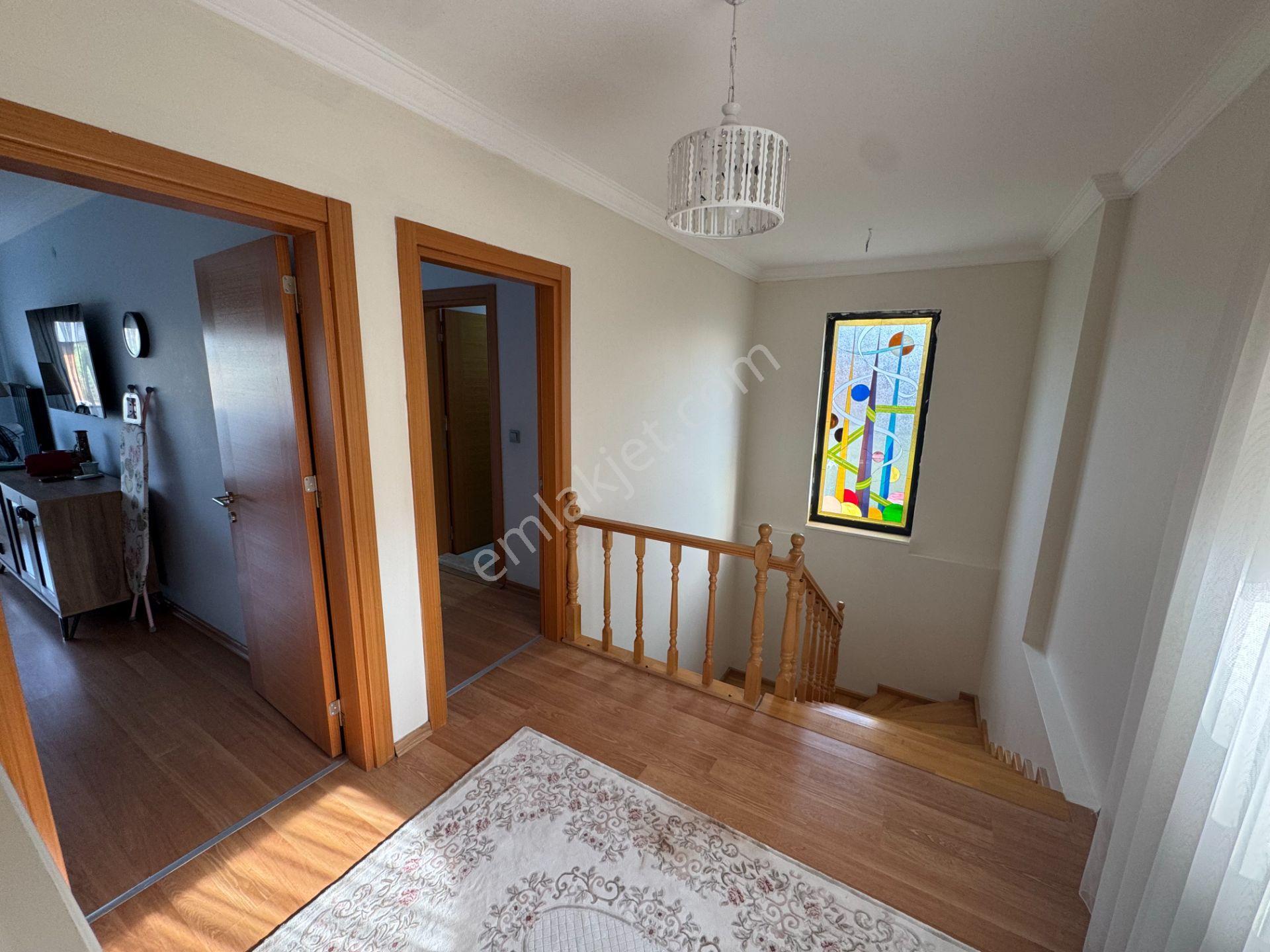 Sapanca’da Satılık Müstakil Yüzme Havuzlu Villa…. - Görsel 32