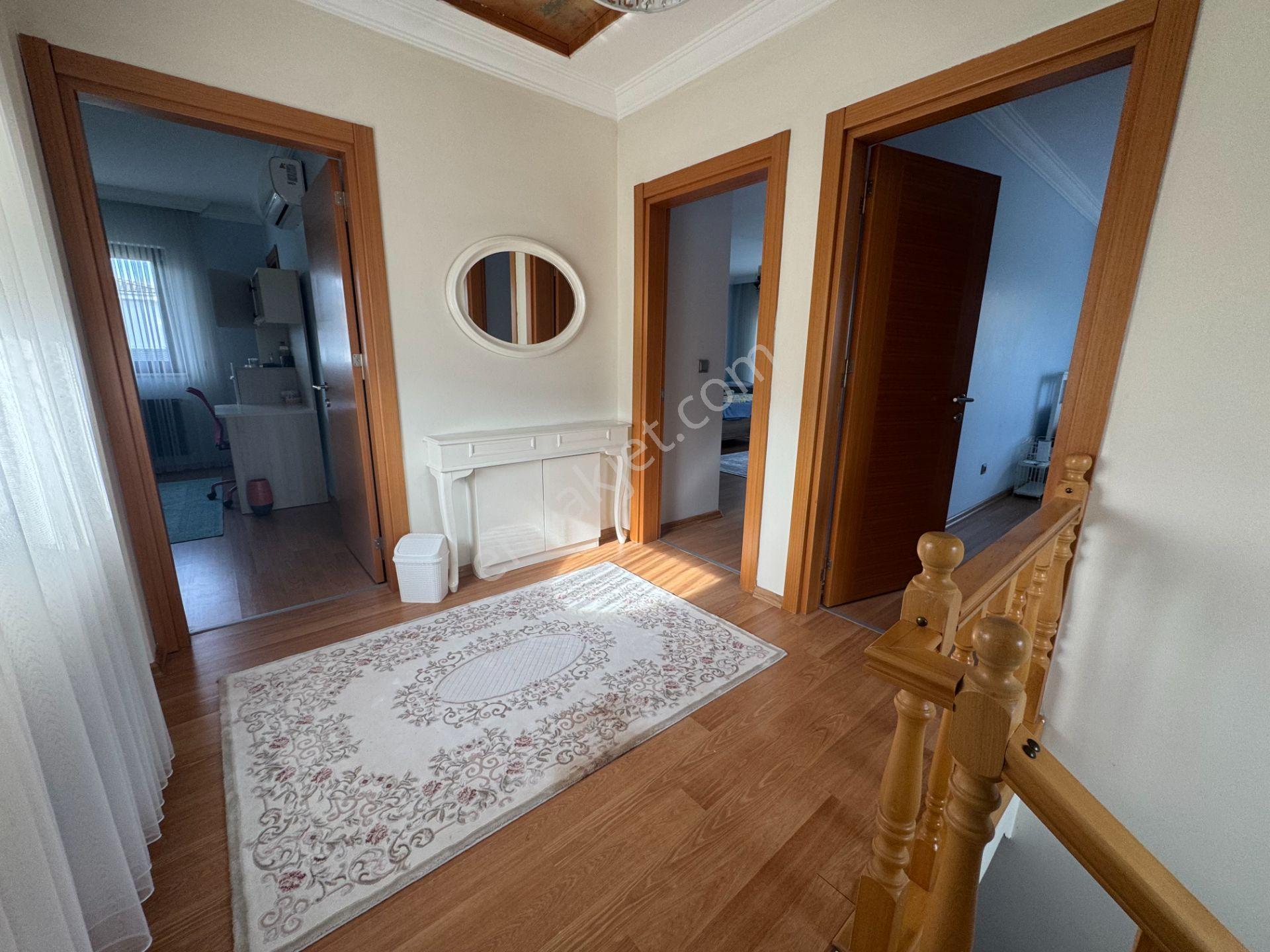 Sapanca’da Satılık Müstakil Yüzme Havuzlu Villa…. - Görsel 24