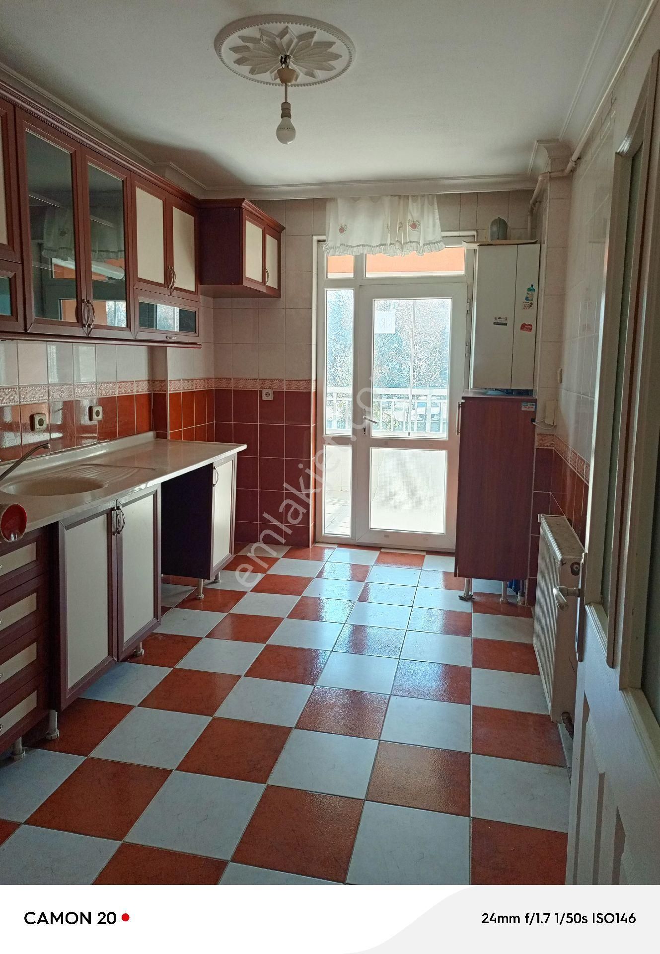Öncü'den Şeyh Şamil Mahallesi'nde Kiralık Site - Görsel 23