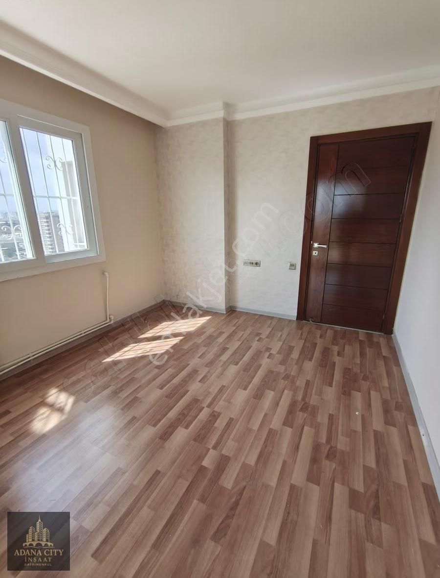 İzzet Begoviç Te Geniş M2 Doğalgazlı 4+1 Kiralık Daire - Görsel 35