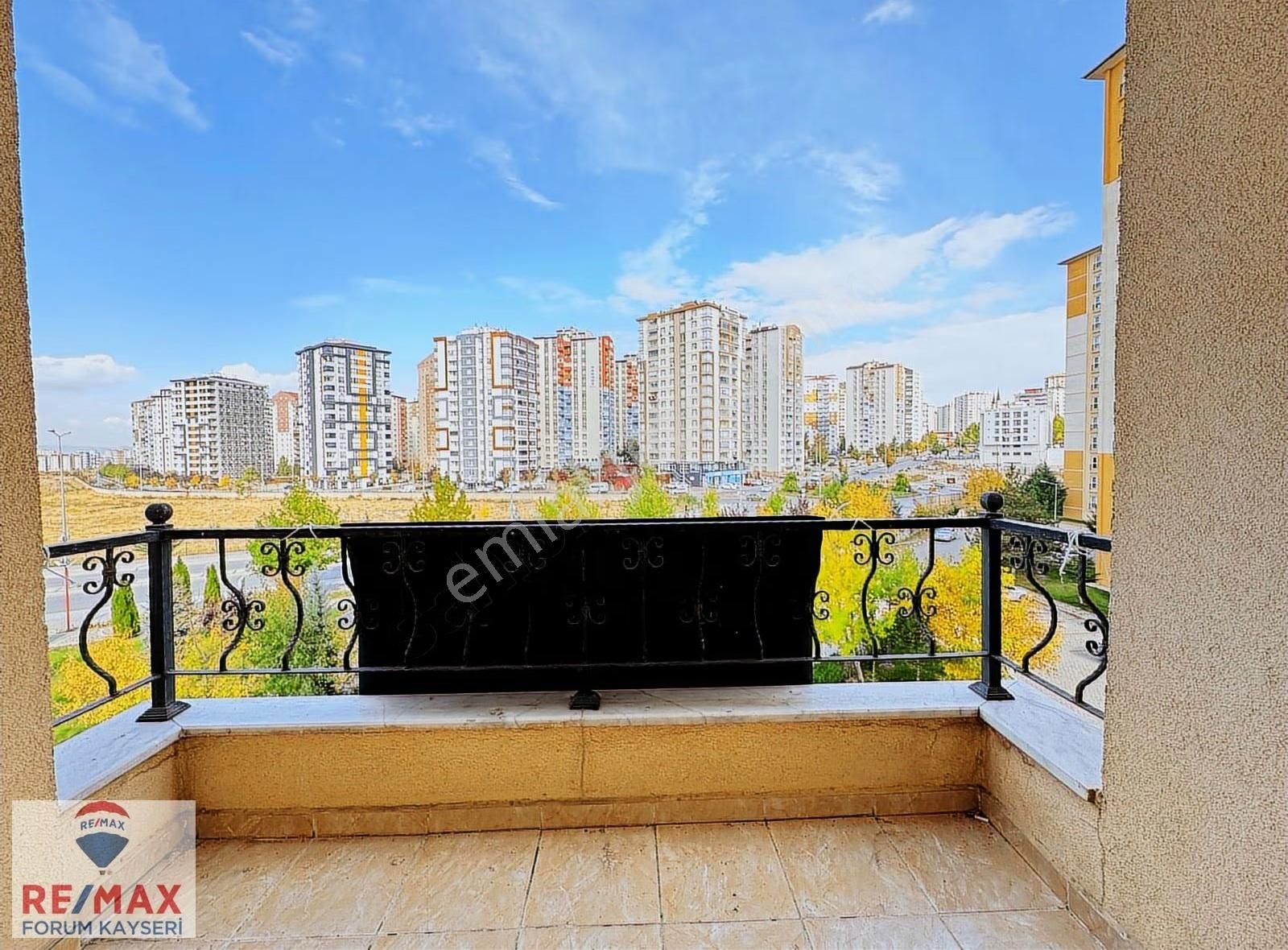 Talas Tokide Üniversite Girişinde Kiralık 3+1 Daire - Görsel 21