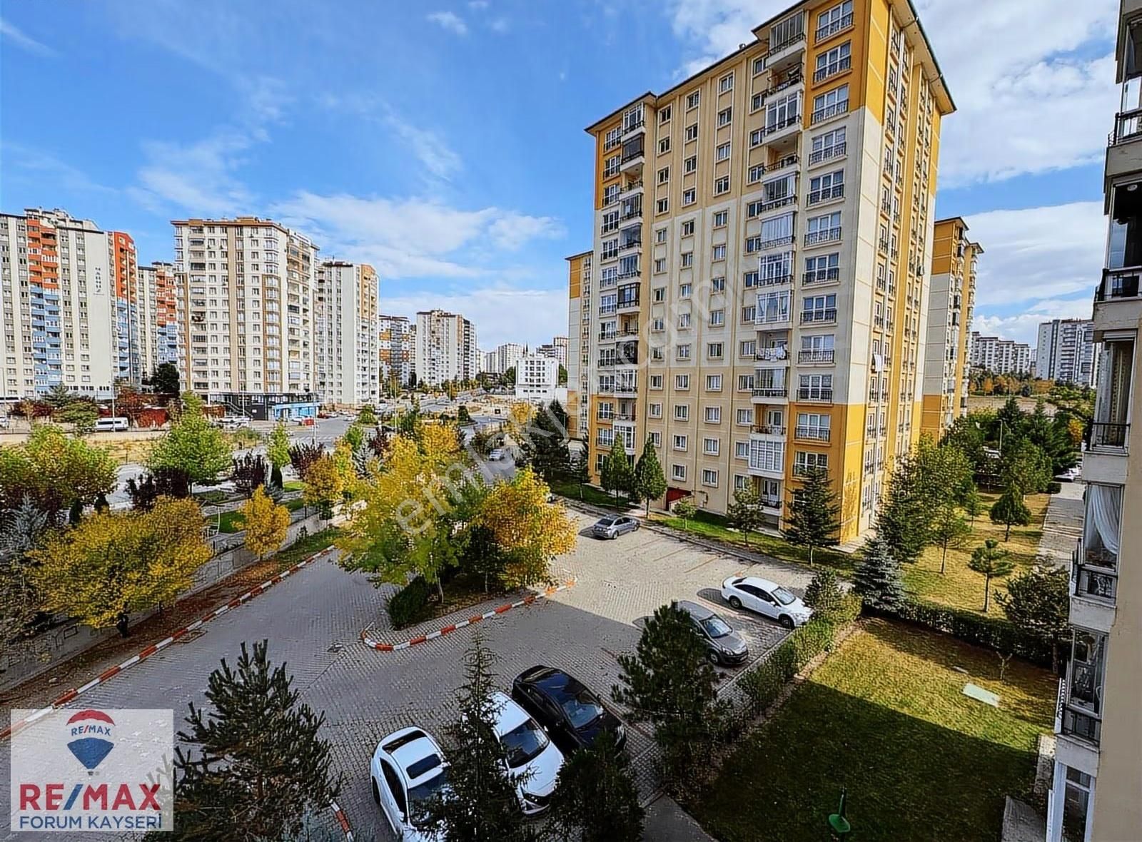 Talas Tokide Üniversite Girişinde Kiralık 3+1 Daire - Görsel 9