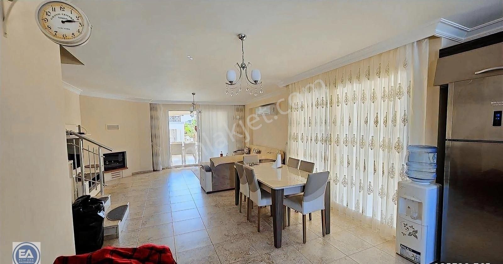 Kuşadası Karaova Mahallesinde 3+1 Havuzlu Sitede Yazlık - Görsel 18