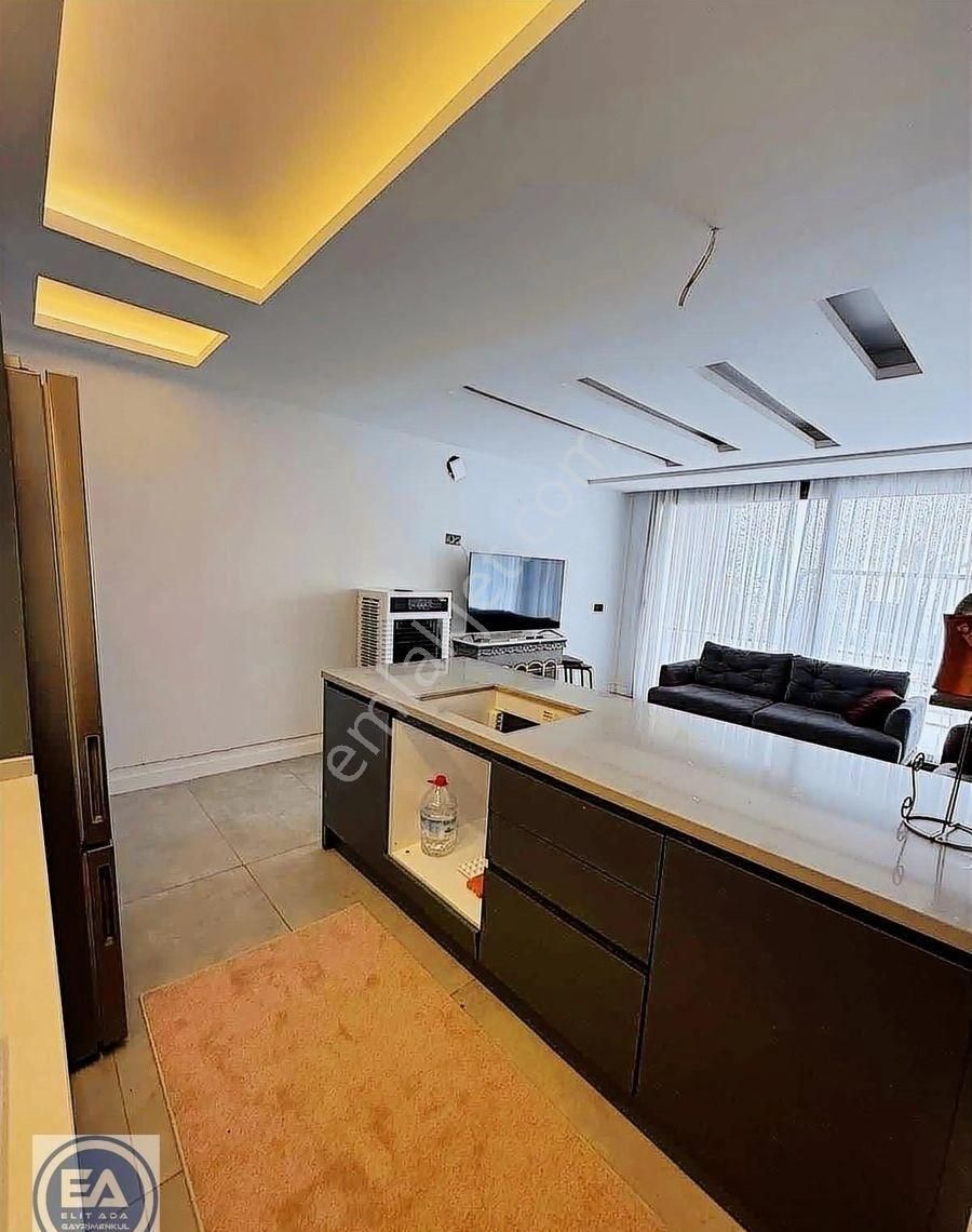 Deniz Manzaralı Özel Havuzlu 4 Oda 1 Salon Bahçeli Villa - Görsel 22