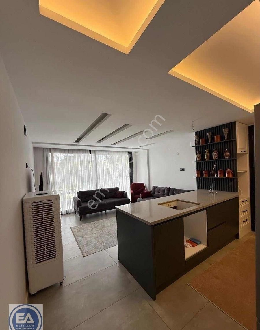 Deniz Manzaralı Özel Havuzlu 4 Oda 1 Salon Bahçeli Villa - Görsel 23