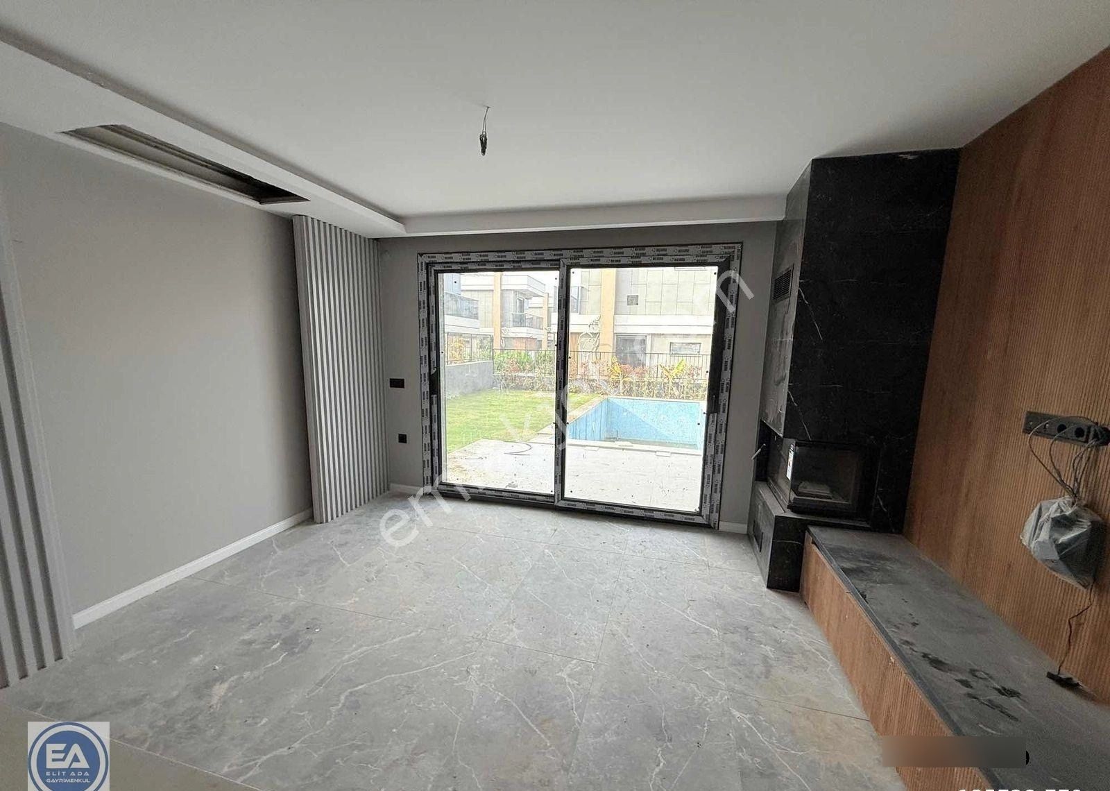 Karaova Mahallesinde Özel Havuzlu Otoparklı 6+1 Villa - Görsel 18