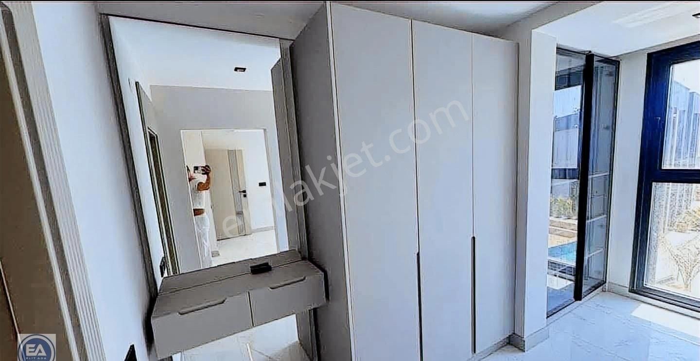 Kuşadası Satılık Karaova Mah.3+1 Villalar - Görsel 7