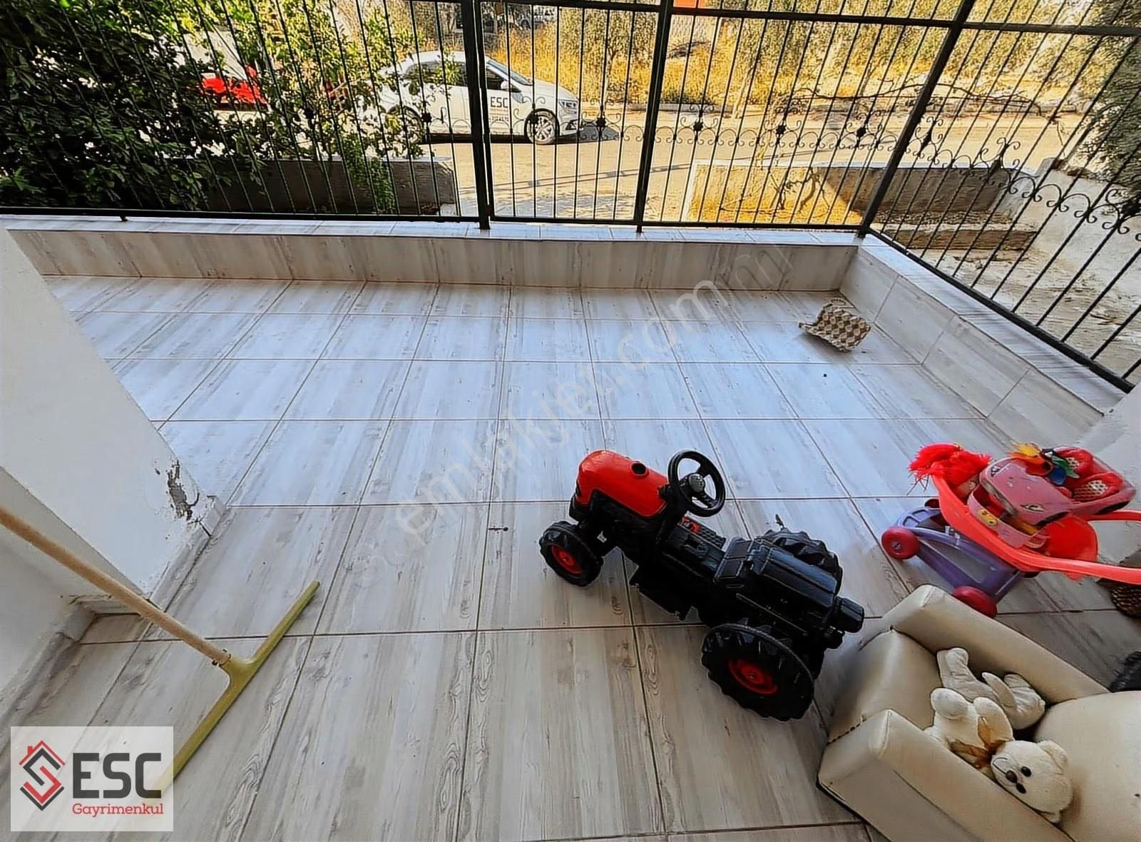 Esc'den Kuzeykent'de Doğalgazlı 3+1 Müstakil Daire Esc2293 - Görsel 16