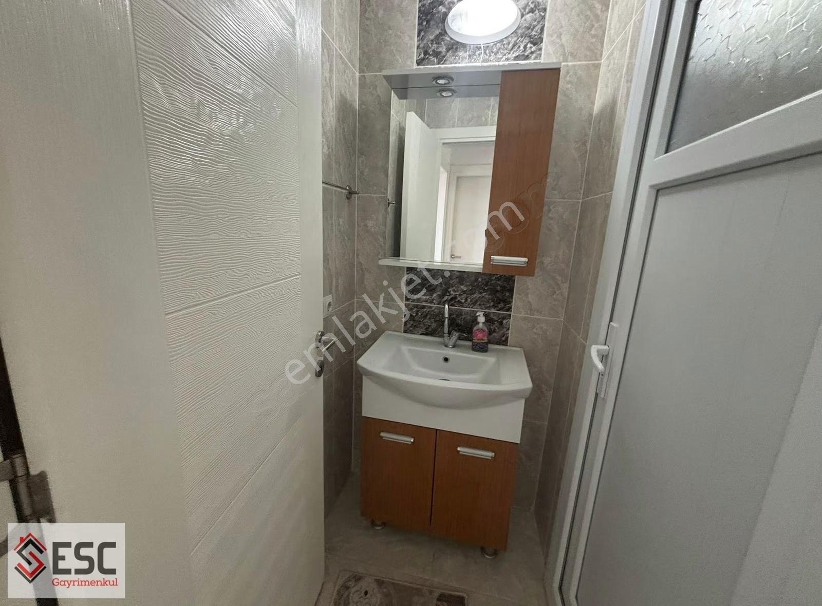 Esc'den Kuzeykent'de Doğalgazlı 3+1 Müstakil Daire Esc2293 - Görsel 20