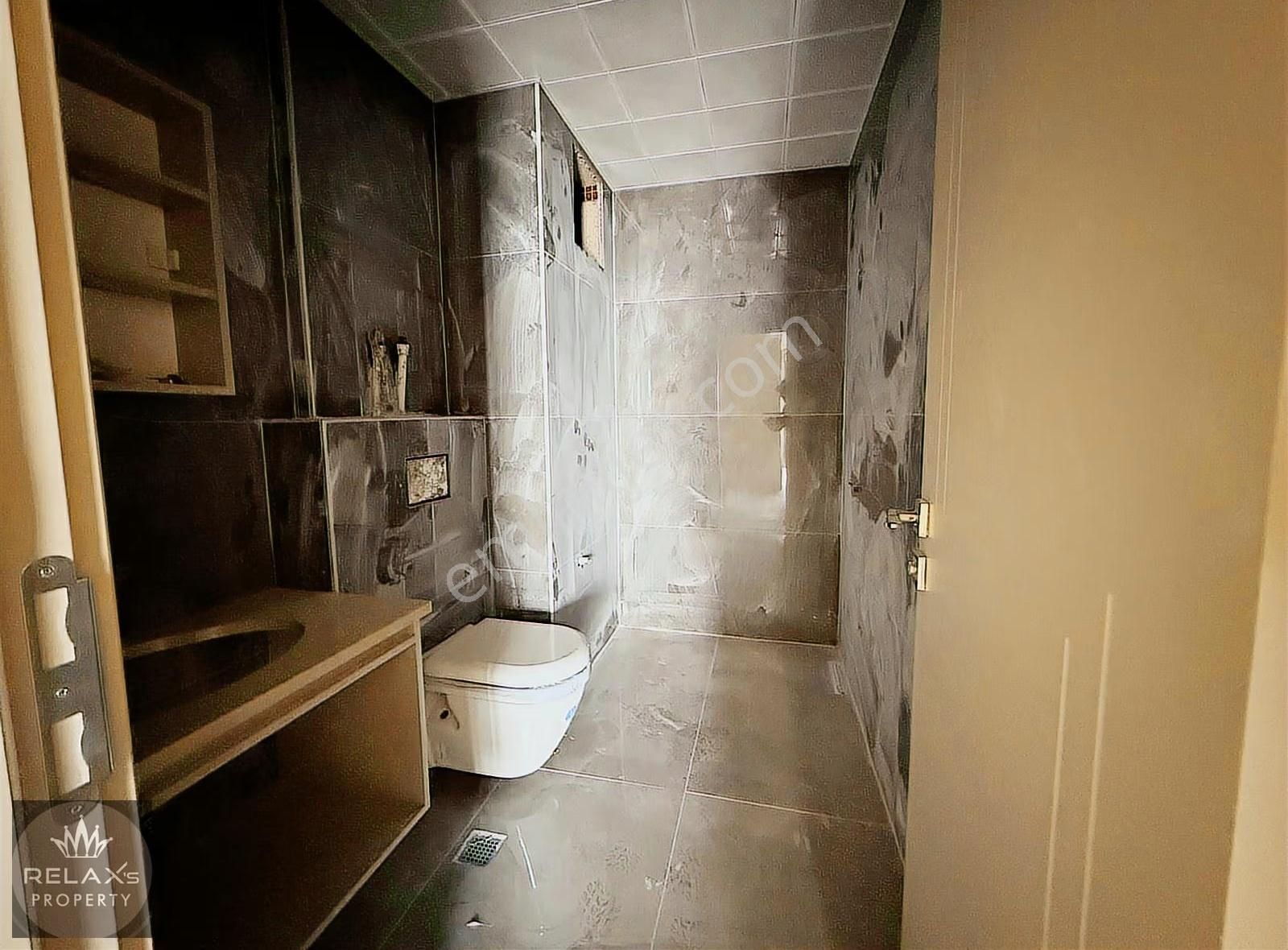 Yatırımlık Çıplaklı Bölgesi Geniş 1+1 Köşe Dairemiz - Görsel 4