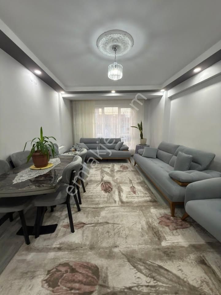 Acil Satılık 3+1 Daire🟥 2 Yıllık🟥 Cadde Dibi🟥 Kat Mülkiyetli - Görsel 4