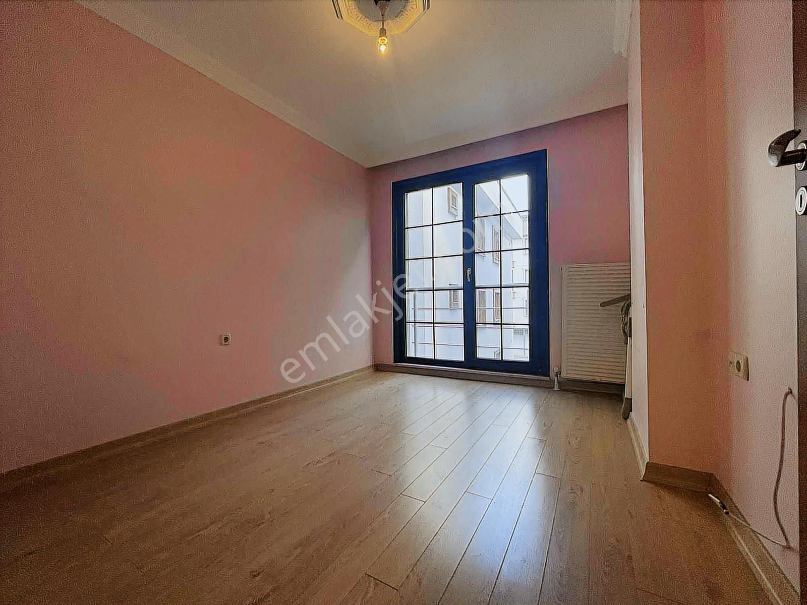 Çekmeköy Zind Üç Konak Sitesi Arakat 2+1 Satlık Boş Daire - Görsel 20