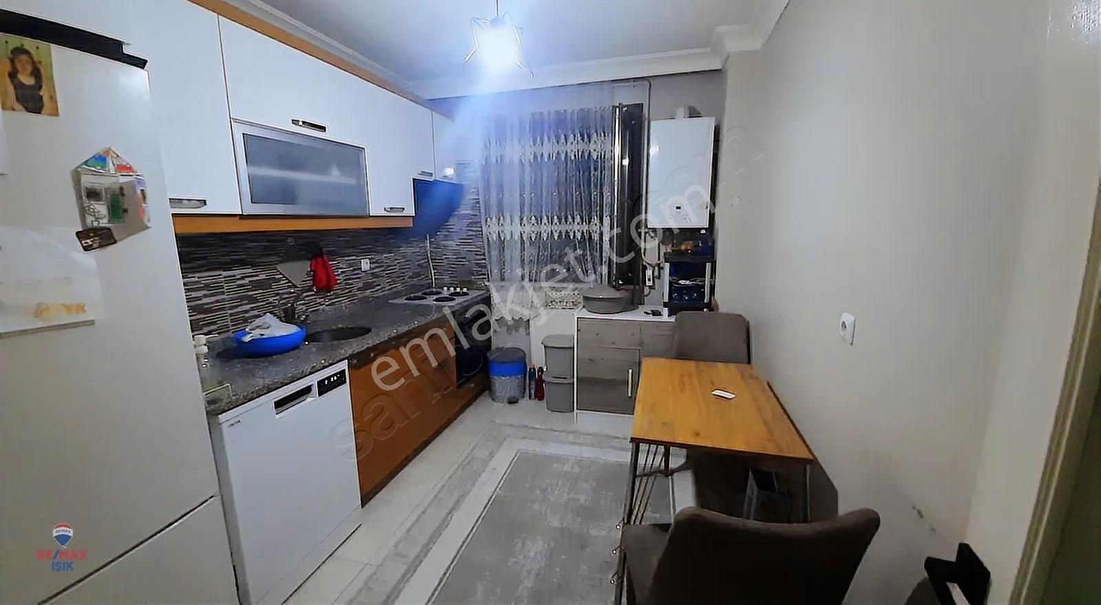 Yüksek Kredi İmkanlı,merkezde Yüksek Giriş 3+1 Daire - Görsel 9