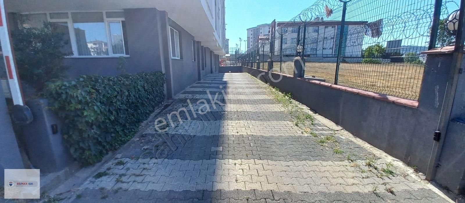 Fırsat Fiyatla Site İçinde Krediye Uygun Net 80 M² 2+1 Ara Kat - Görsel 17