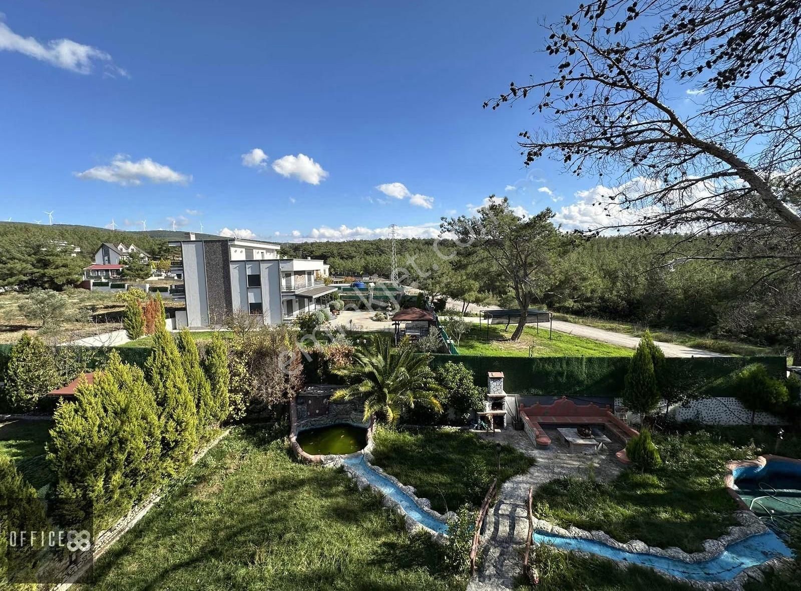 Çiçekliköy'de Kusursuz Yaşam Alanı 5+1 Kiralık Villa - Görsel 6