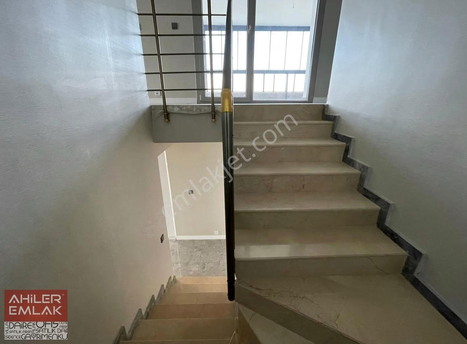 Ahiler'den Çift Girişli Çift Mutfaklı Kilerli Saunalı Full Yaplı - Görsel 16