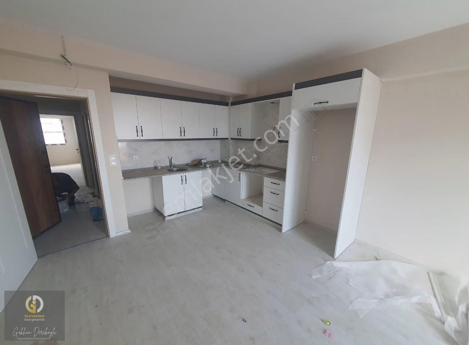 Çiğli Şirintepe Mah.satılık 2+1 Sıfır Önü Full Açık Daire