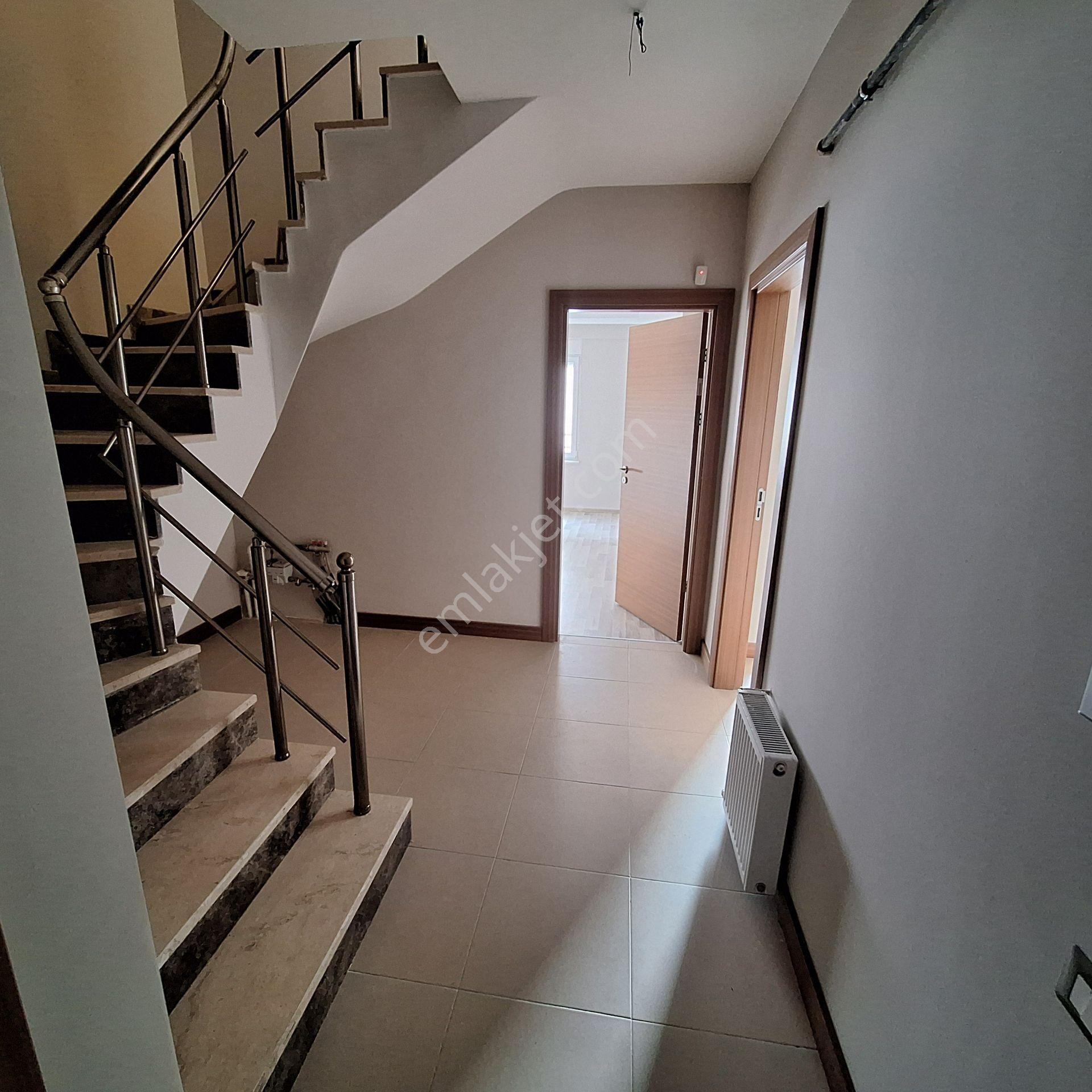 Century21 Vizyon'dan Terrace Park Sitesinde 2+1 Lüks Kiralık Daire - Görsel 7