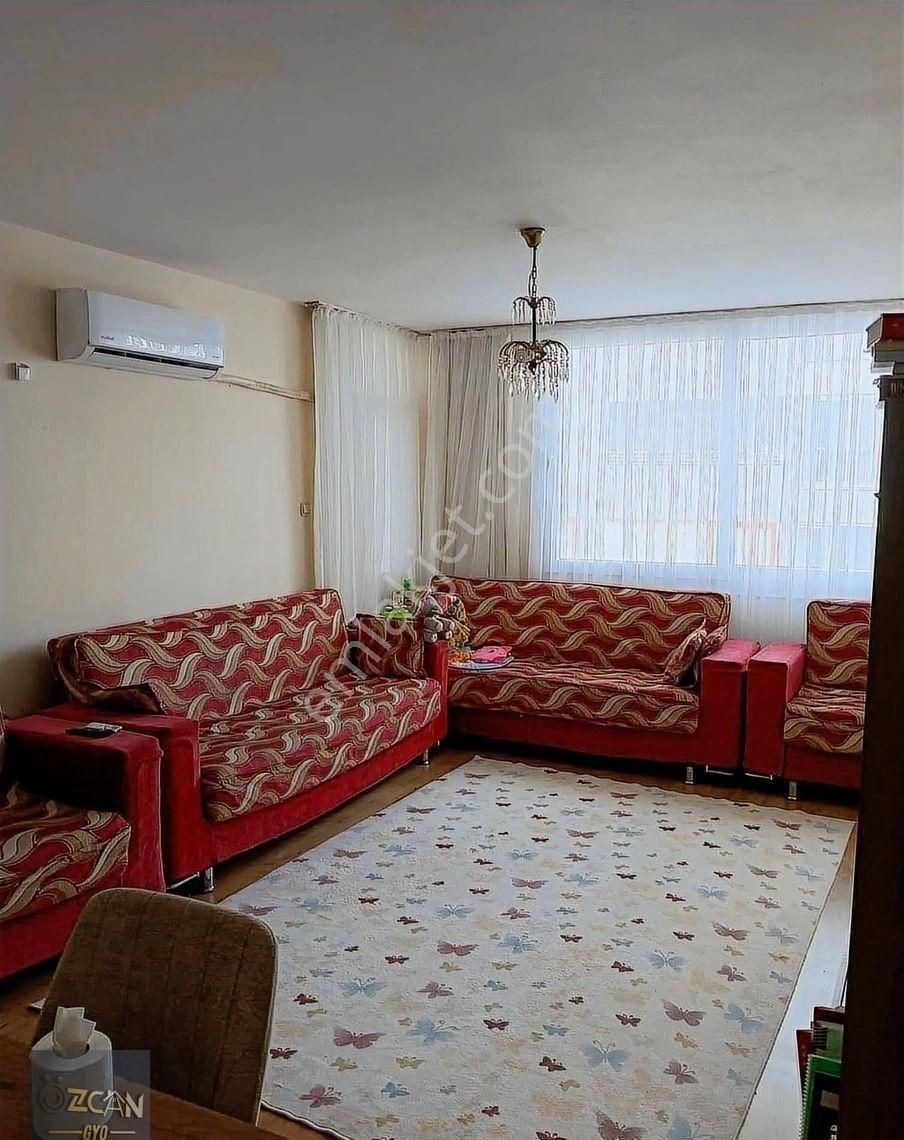 Özcan Gyo'dan Hayalparkta Metroya Yakkn Yatay Mimari 3+1