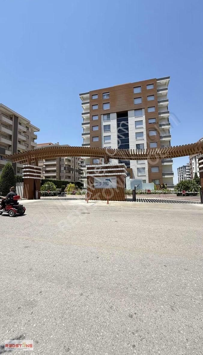 Şemiklerde 3,5+1 Su Dünyası Sitesinde Prestijli Yaşam