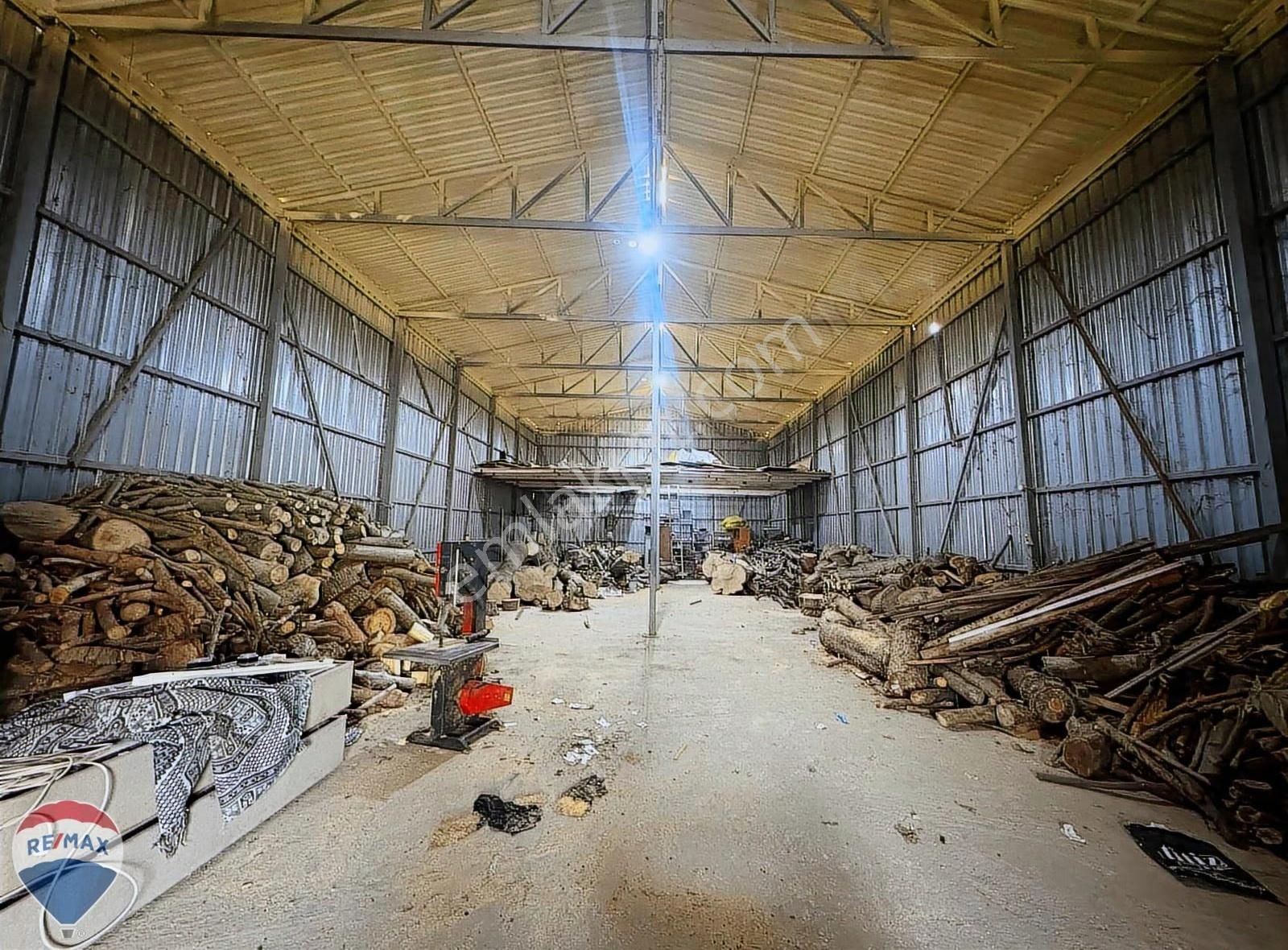 Remax Mavi'den 260m2 Yüksek Kullanımlı Kiralık Depo - Görsel 6