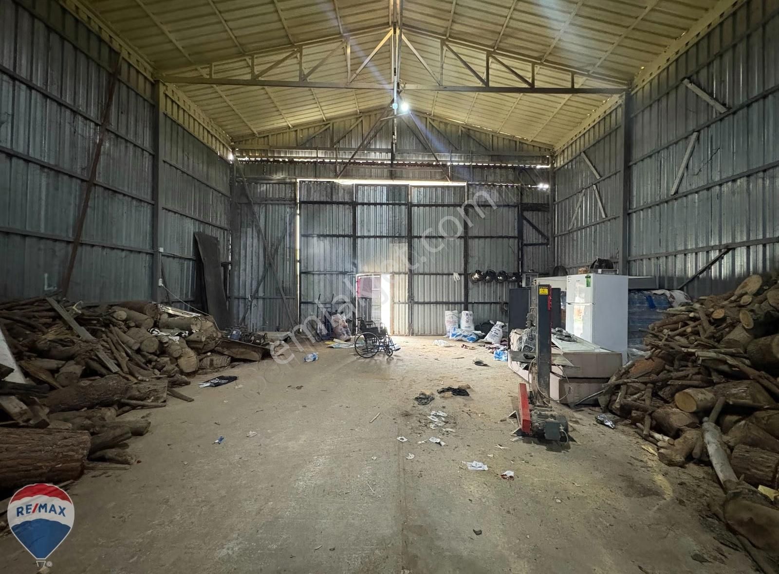 Remax Mavi'den 260m2 Yüksek Kullanımlı Kiralık Depo - Görsel 19