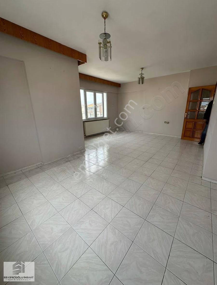 Şekercioğlu'ndan Çiftlikköy Sahil Mh.de 3+1 Kiralık Daire - Görsel 2
