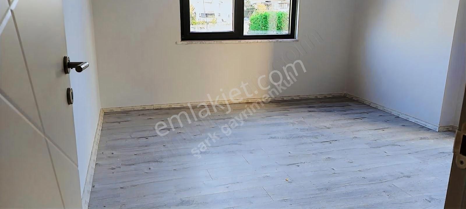 Çiftlikköy M. Akif Ersoy Mahallesi Full Deniz Manzaralı Daire - Görsel 17
