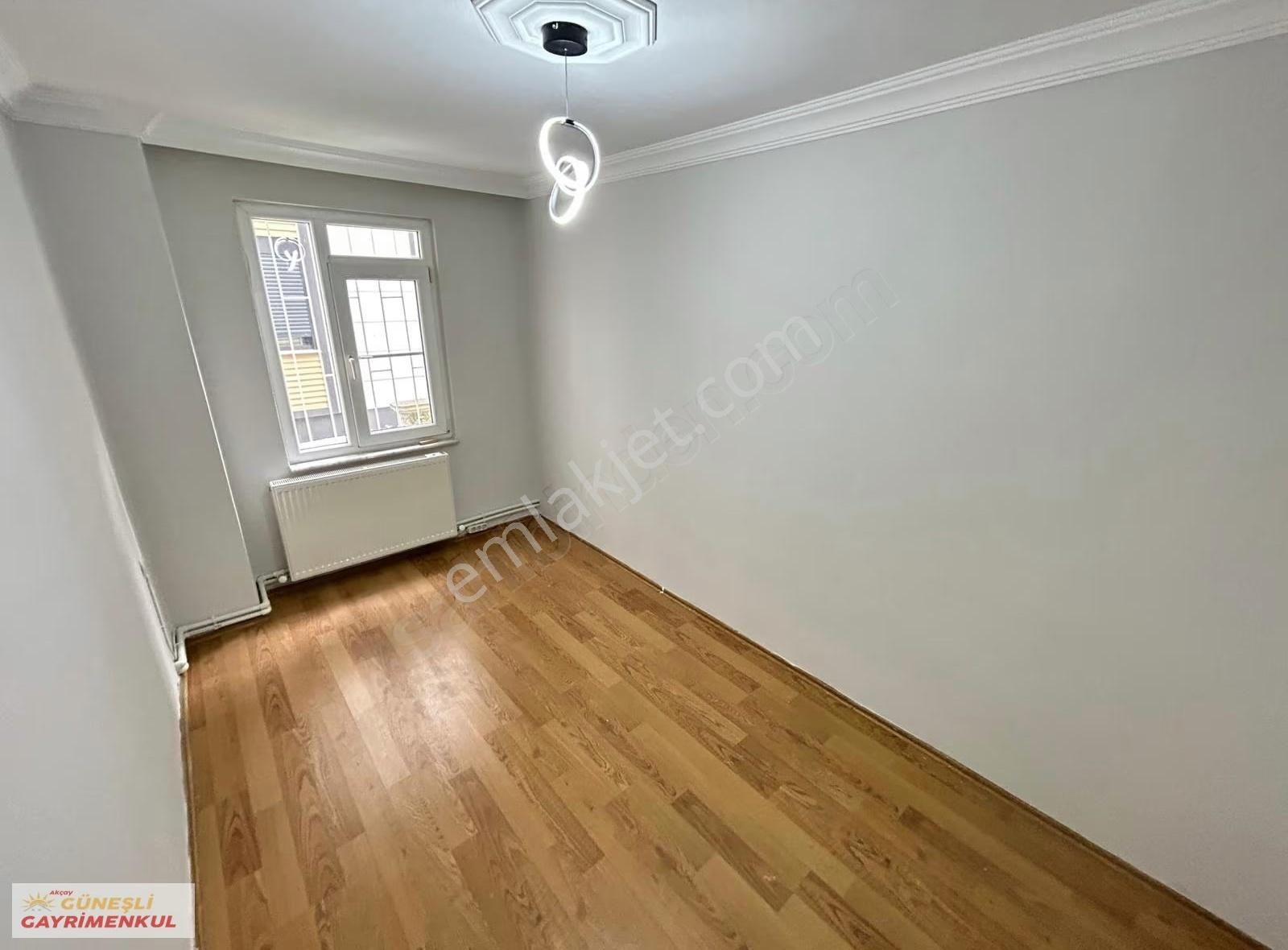 "güneşli'den" Altınkum'da Pazar Pazarına Yakın 2+1 Daire - Görsel 12