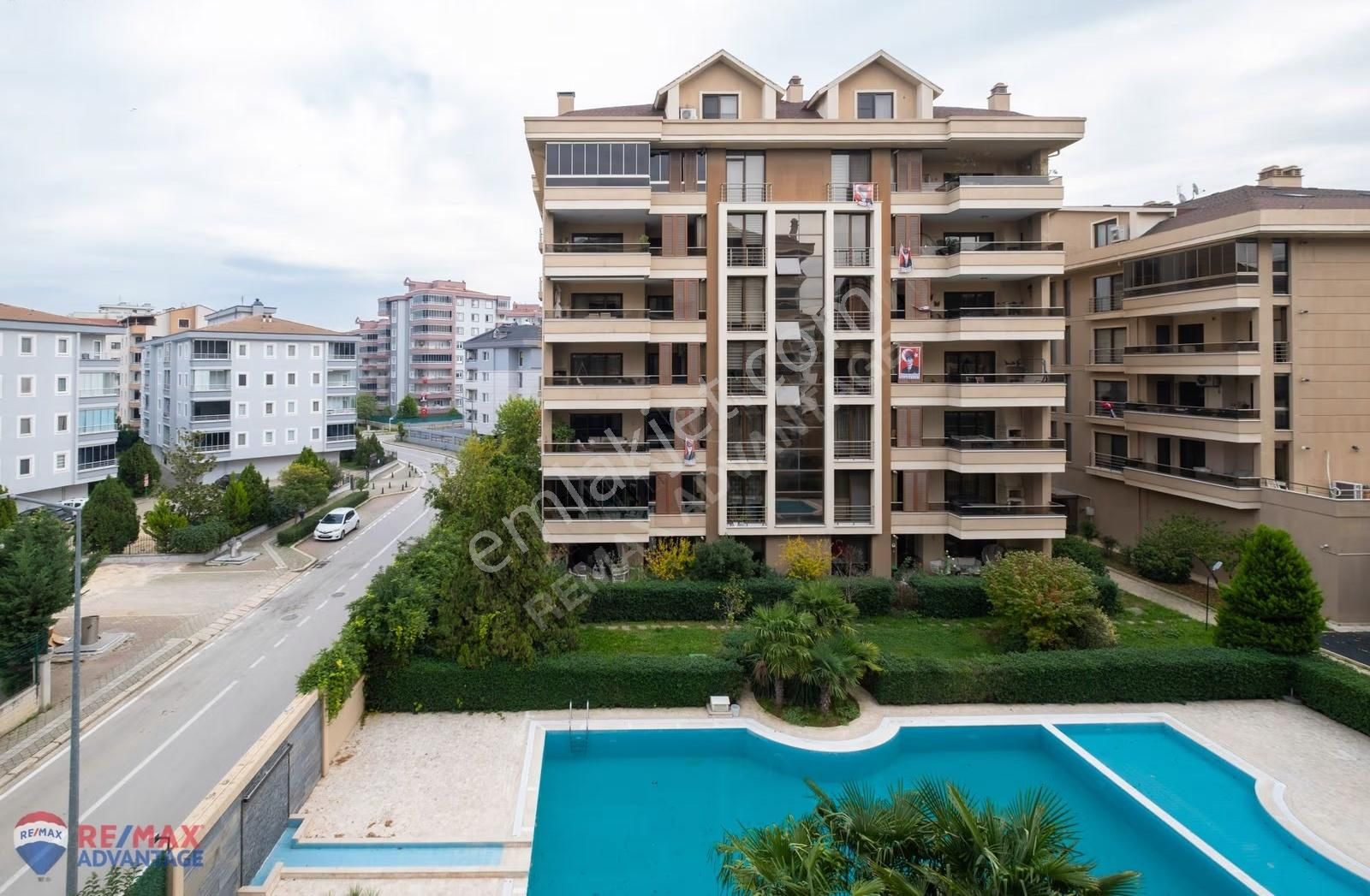 Remax Advantage'den Kumova Kuzey Recidance'de Satılık 3+1 Daire