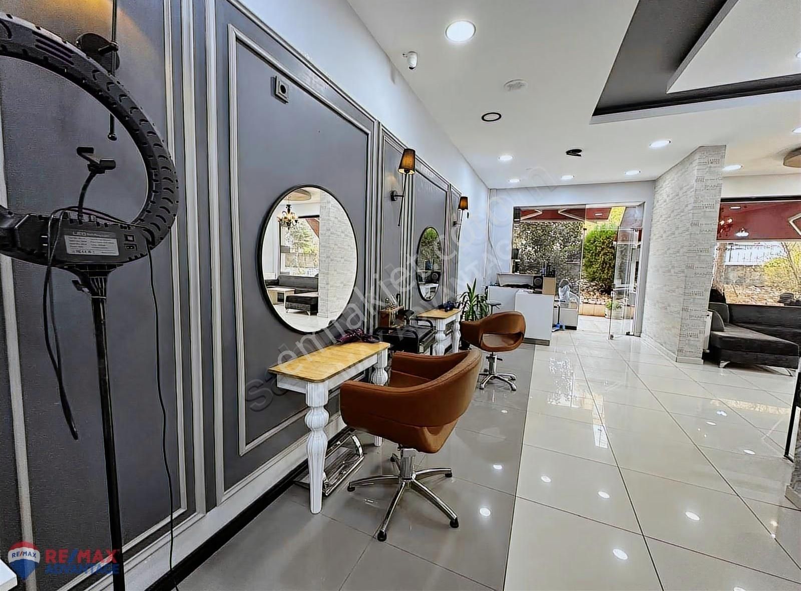 Remax Advantage'dan Konak Cd. Devren Kiralık Kadın Kuaför Salonu - Görsel 9