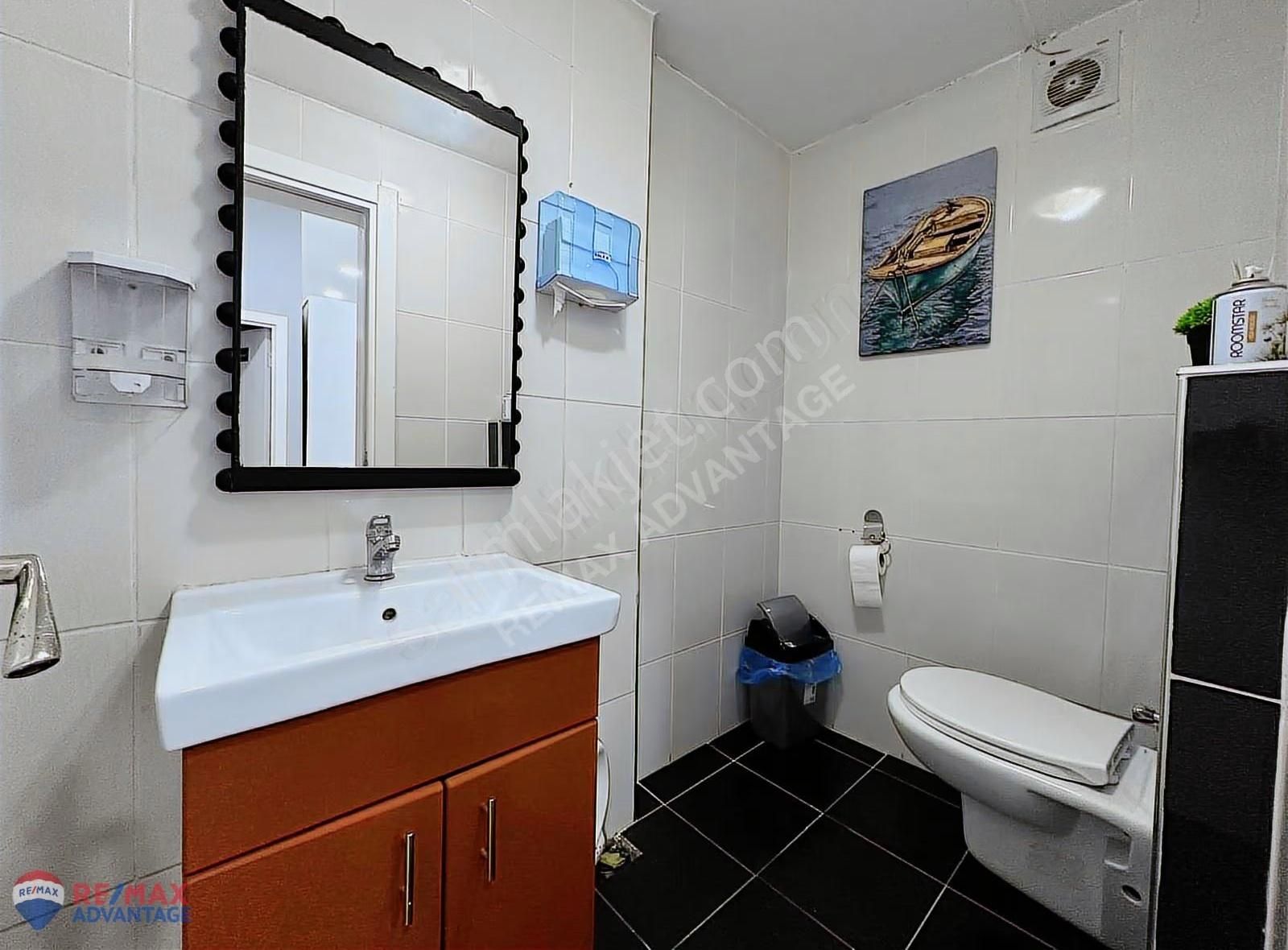 Remax Advantage'dan Konak Cd. Devren Kiralık Kadın Kuaför Salonu - Görsel 12